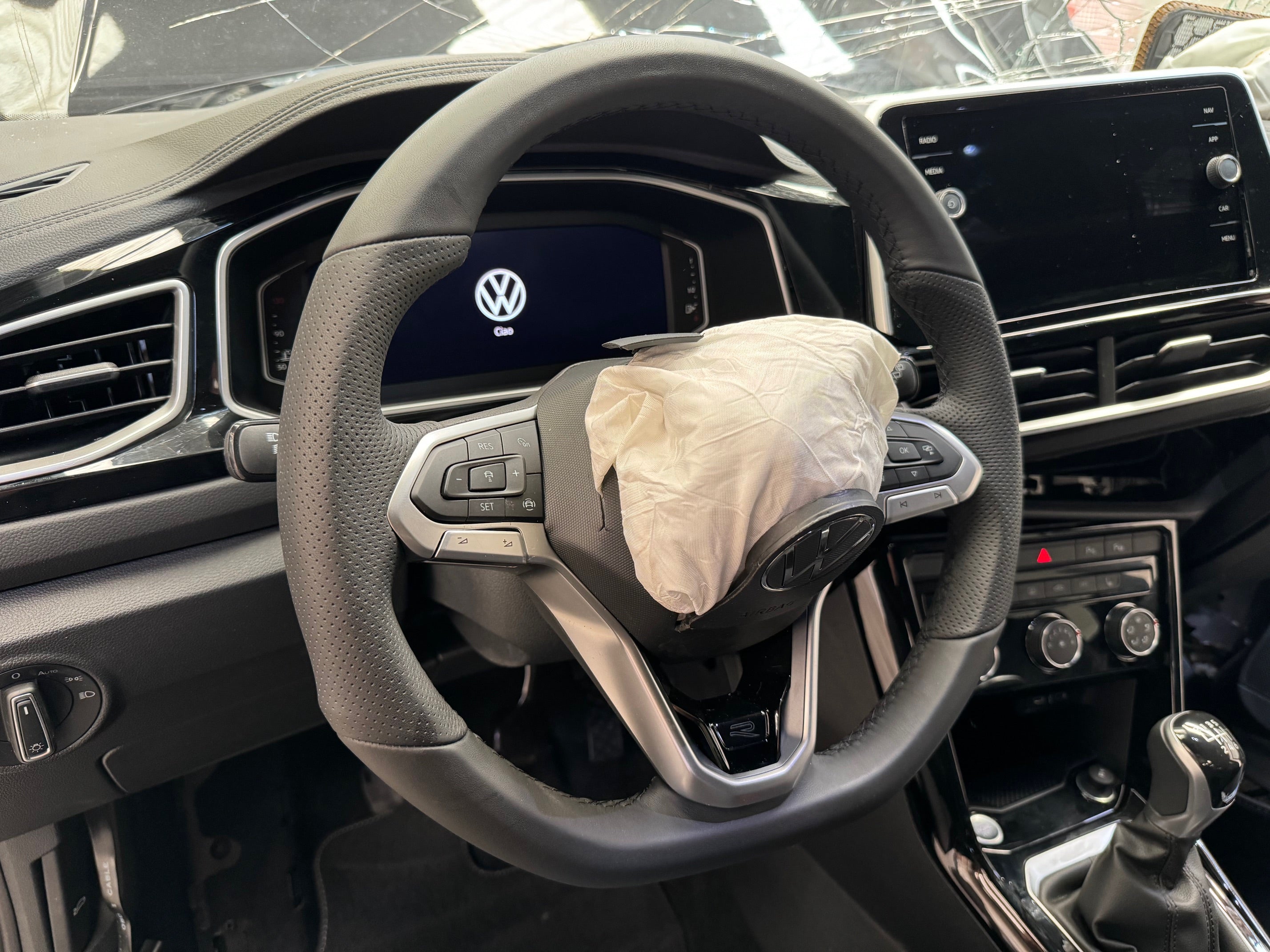 2025 Volkswagen T-Roc 1.5 TSI ACT R-Line Plus