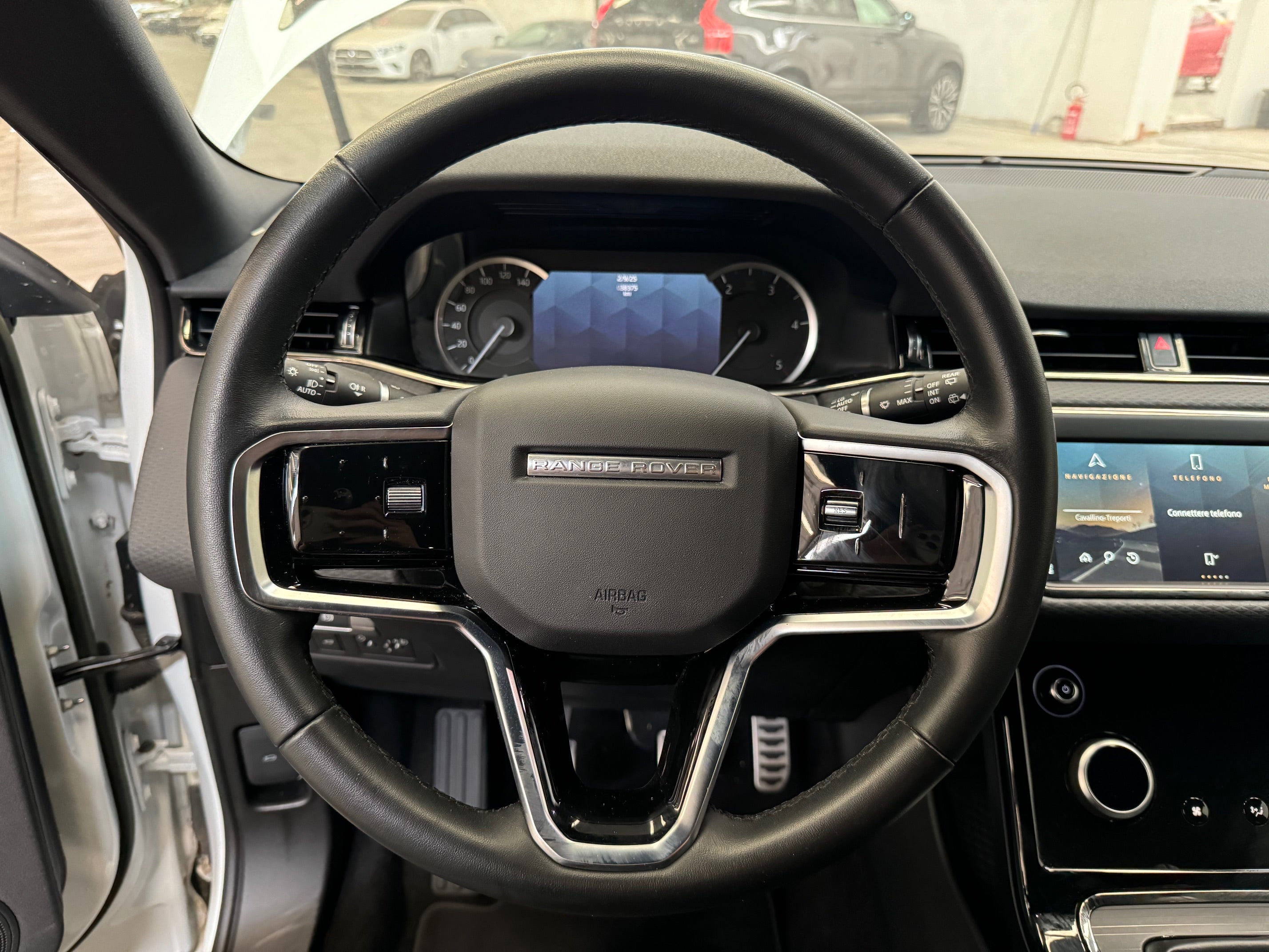 2023 Land Rover Range Rover Evoque D165 R-Dynamic S