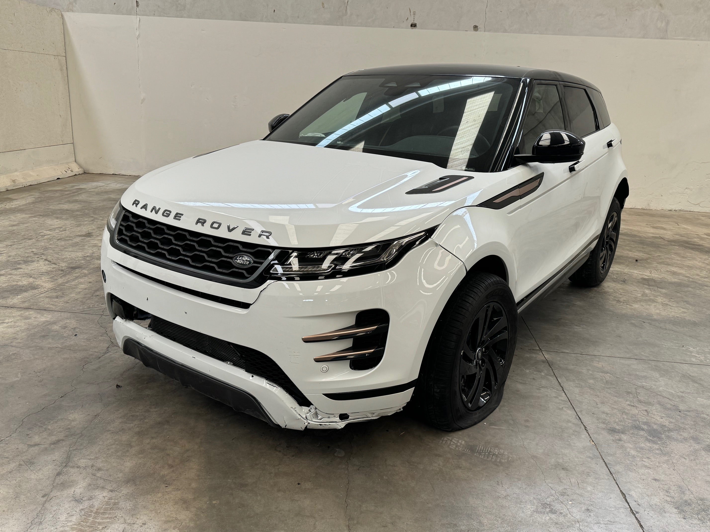 2023 Land Rover Range Rover Evoque D165 R-Dynamic S
