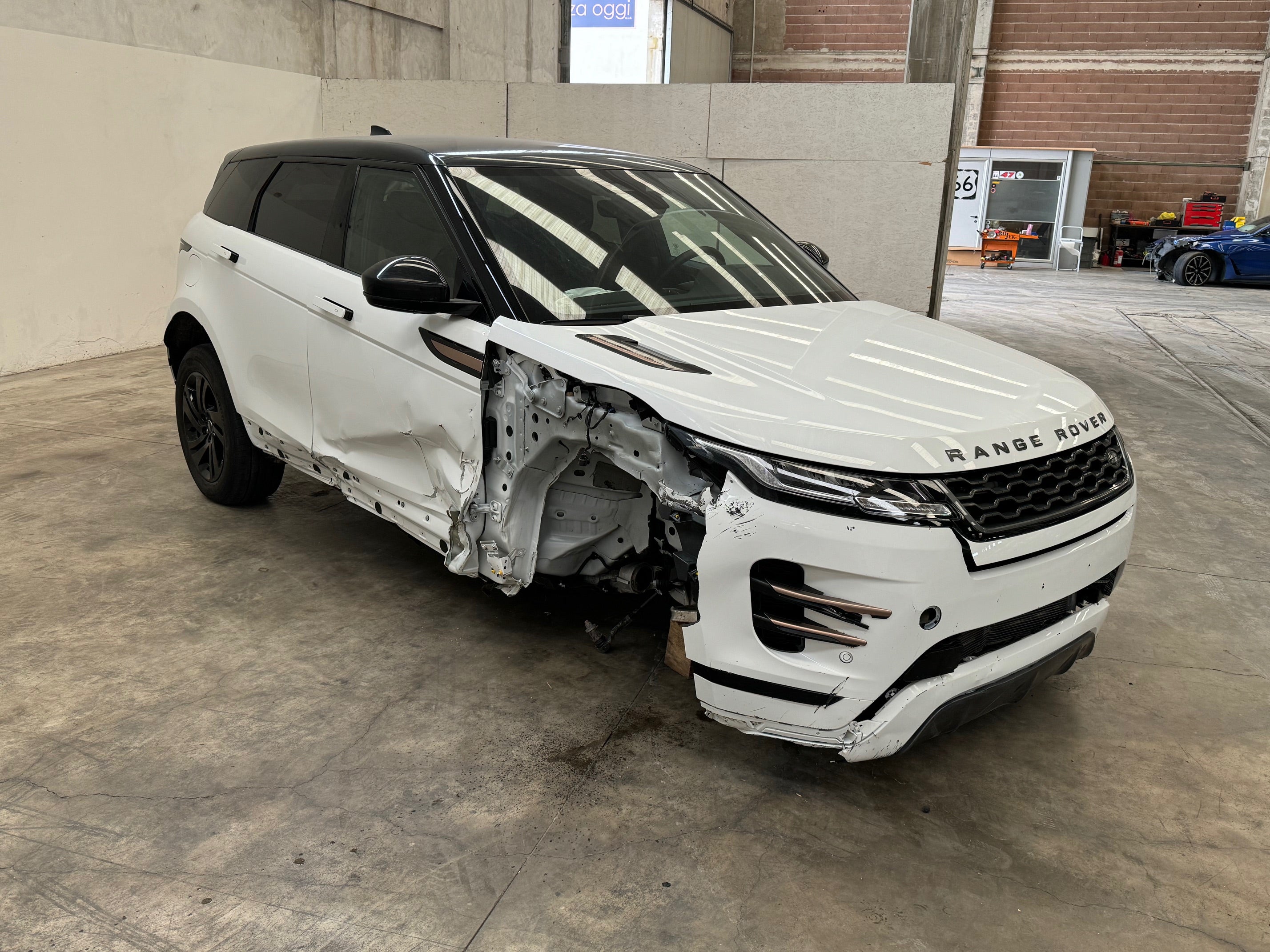 2023 Land Rover Range Rover Evoque D165 R-Dynamic S