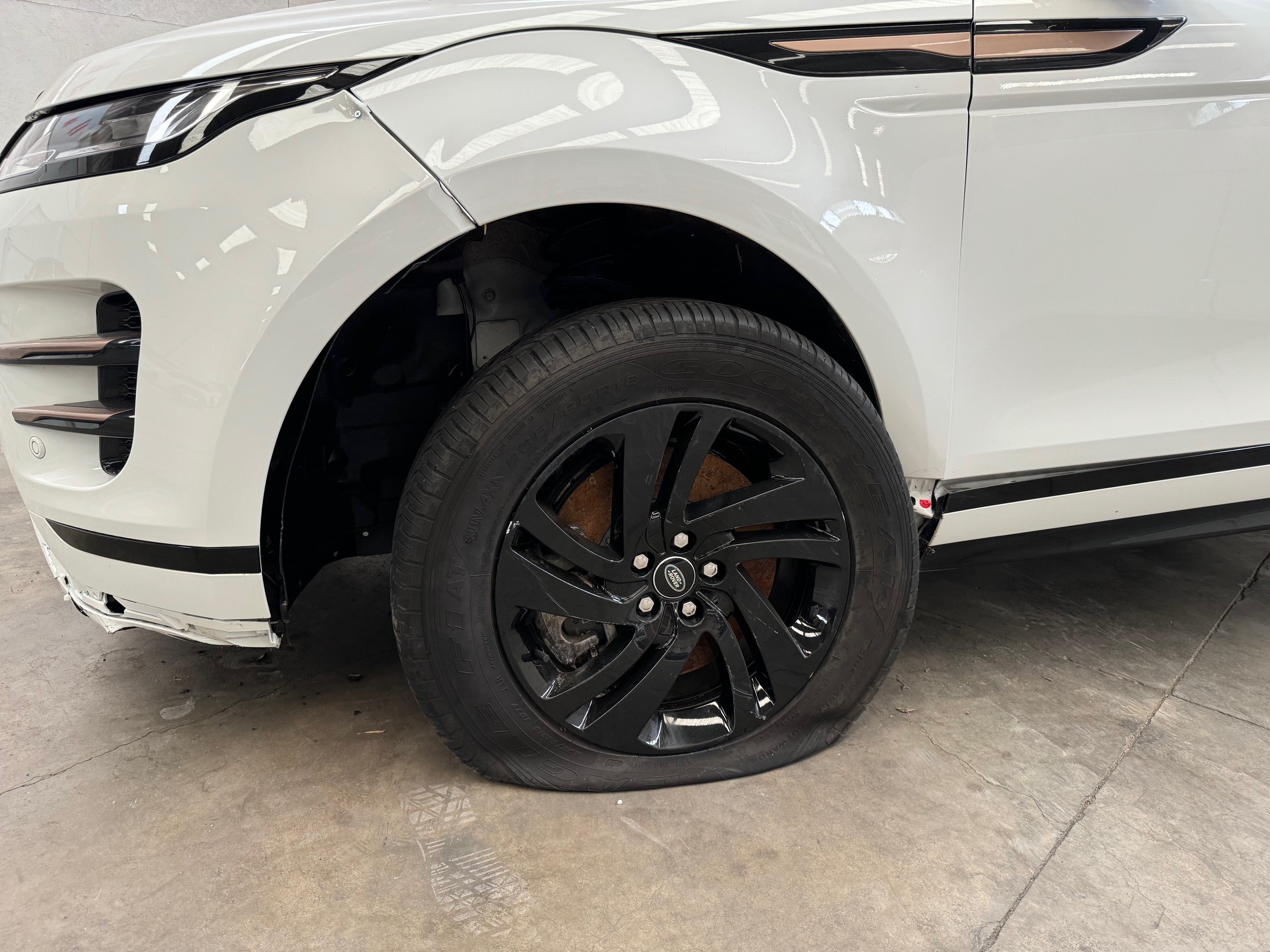 2023 Land Rover Range Rover Evoque D165 R-Dynamic S
