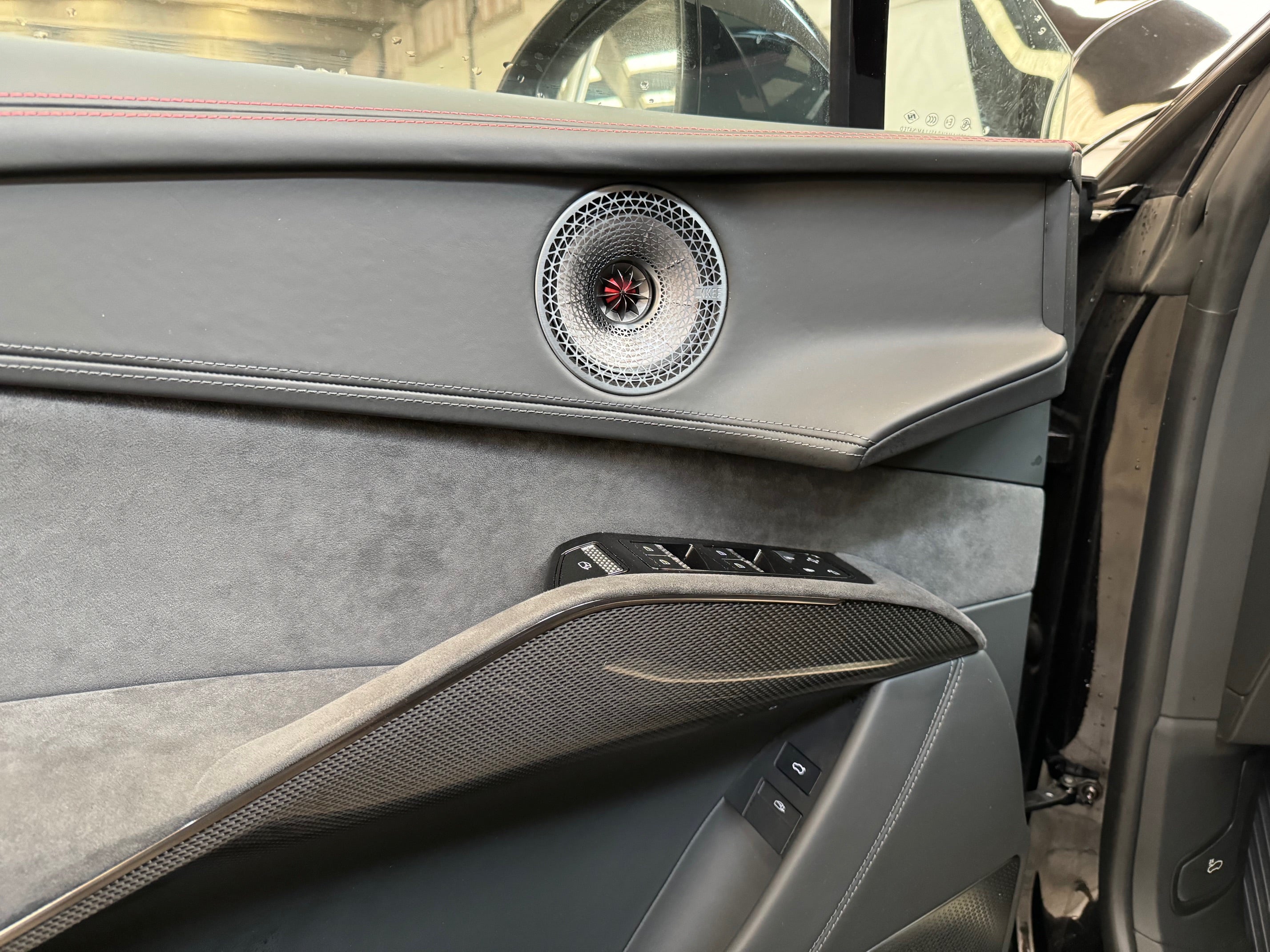 2024 Lotus Eletre EDS 450 4WD 112 kWh