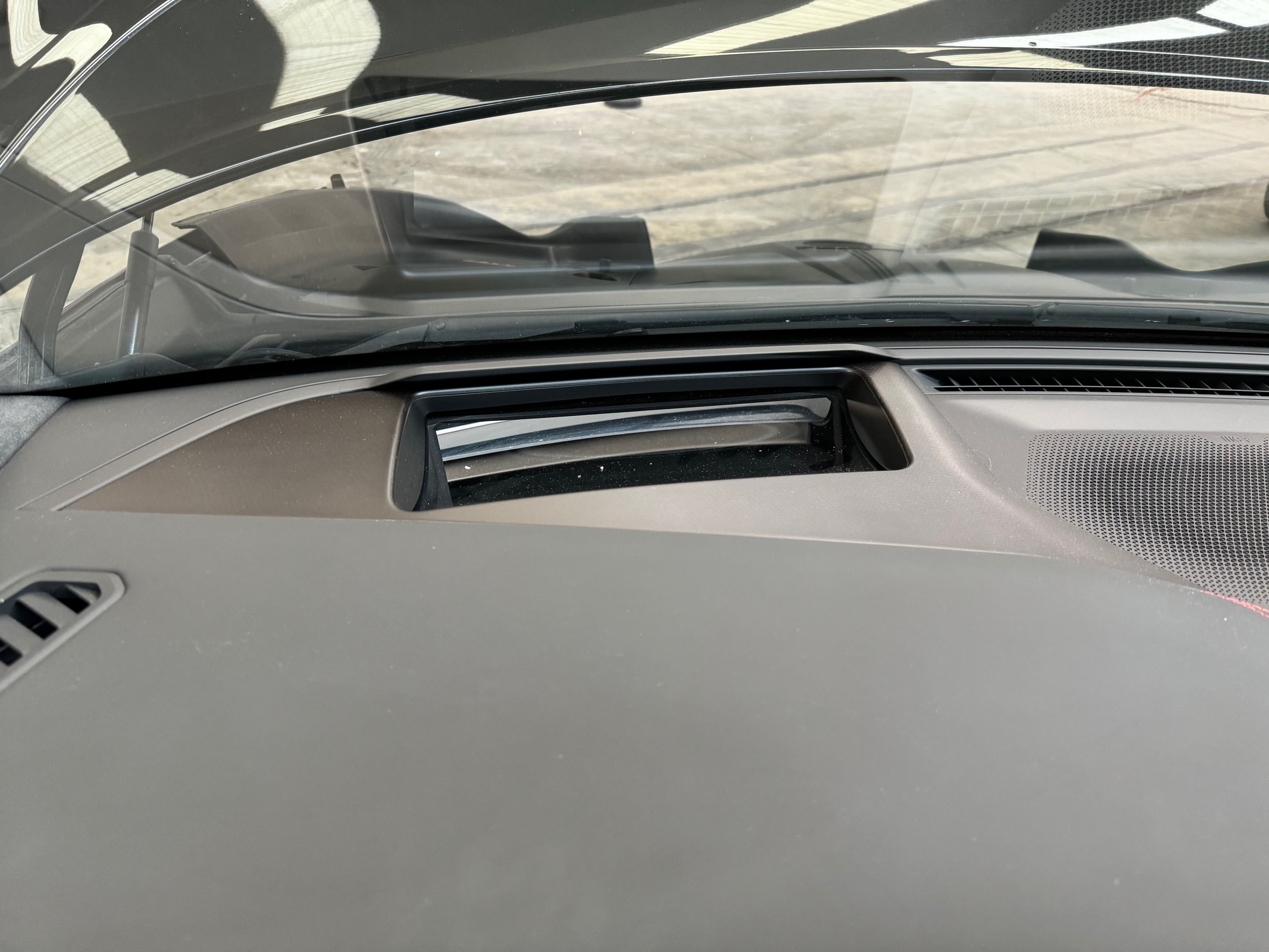 2024 Lotus Eletre EDS 450 4WD 112 kWh