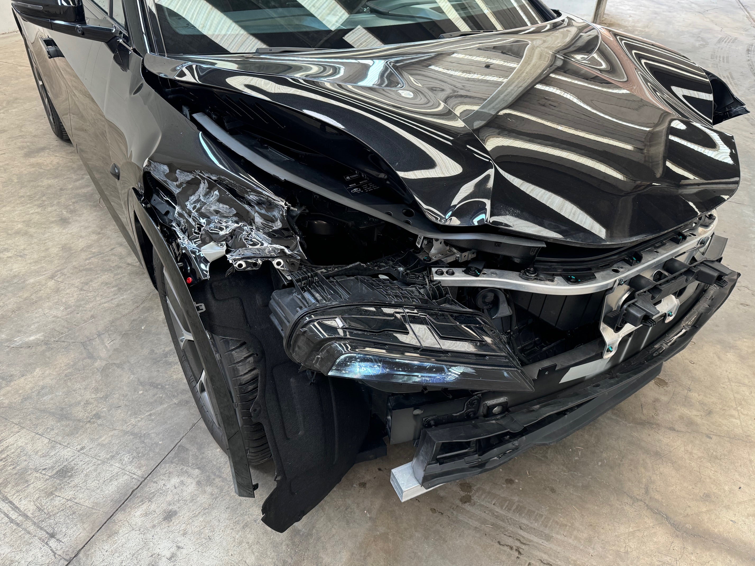 2024 Lotus Eletre EDS 450 4WD 112 kWh