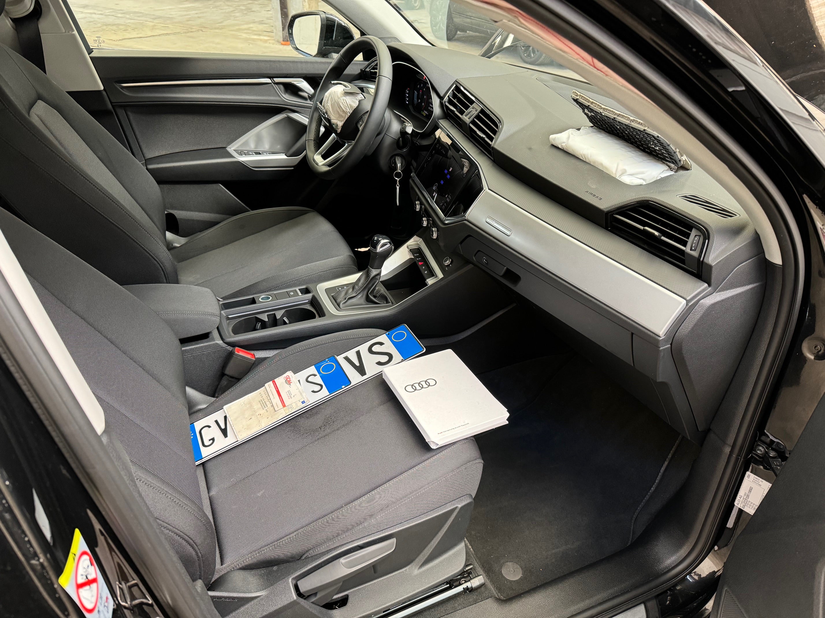 2024 Audi Q3 35 TDI S-Tronic S-Line