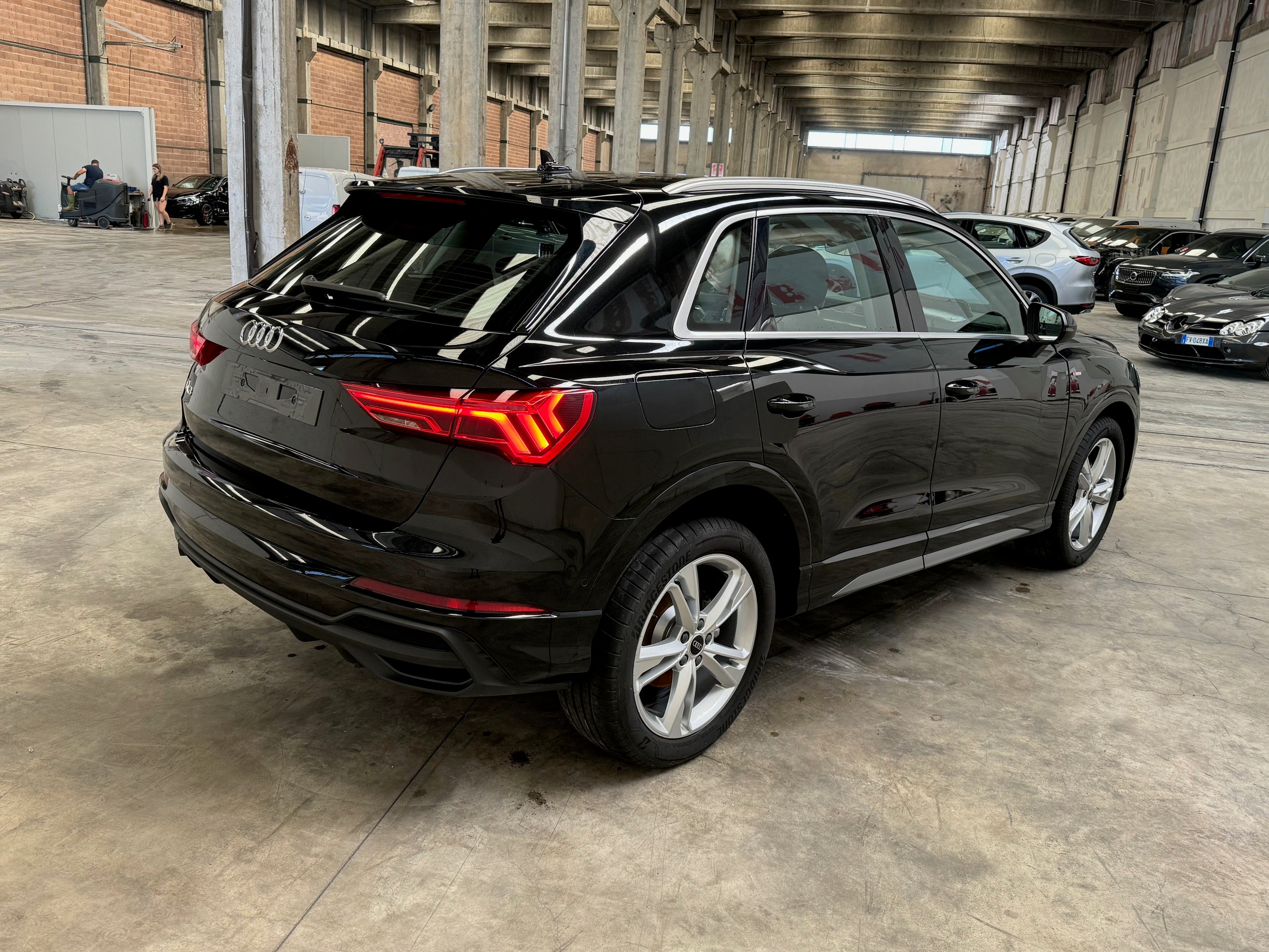 2024 Audi Q3 35 TDI S-Tronic S-Line