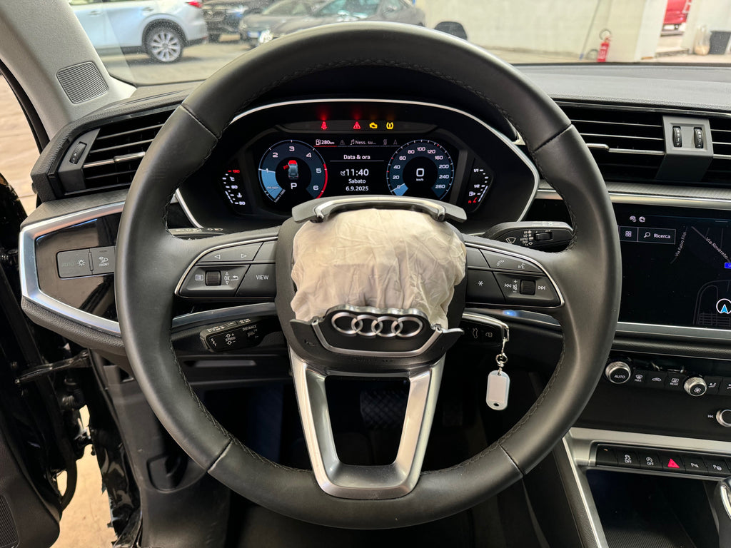 2024 Audi Q3 35 TDI S-Tronic S-Line