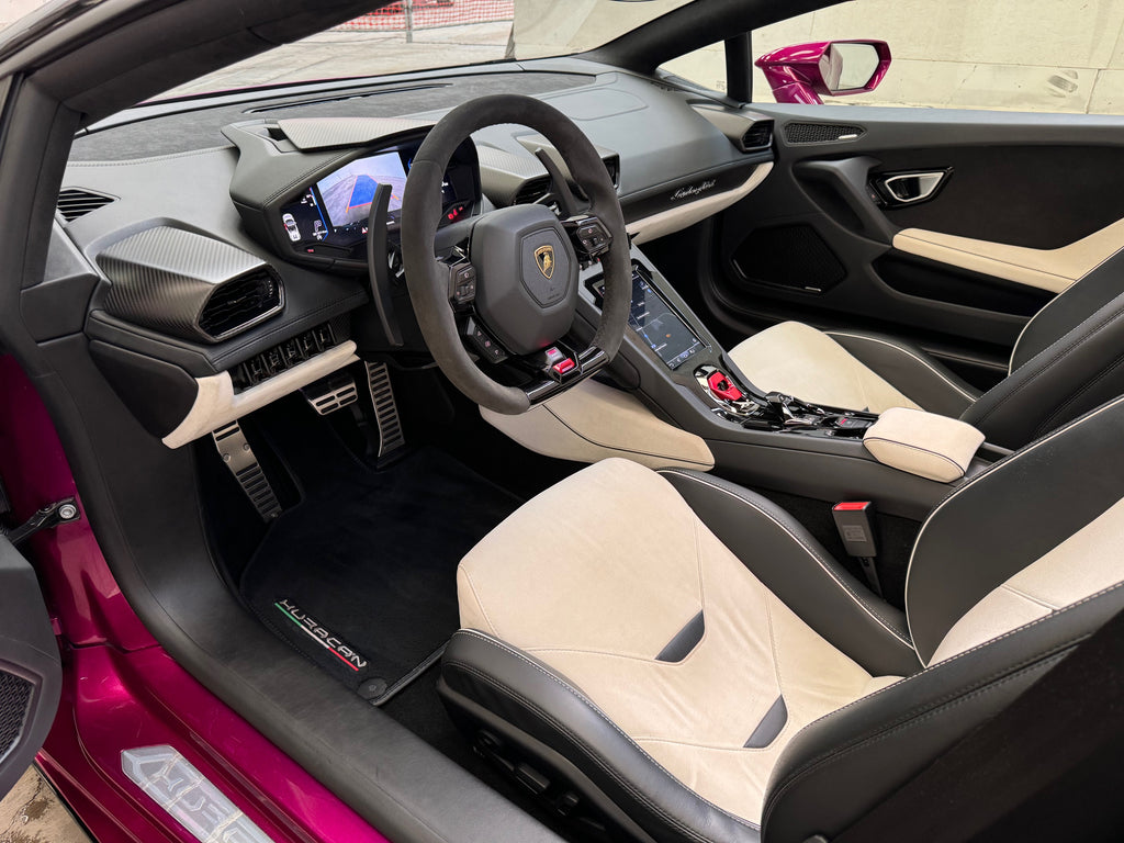 2022 Lamborghini Huracan EVO Spyder LP640-4