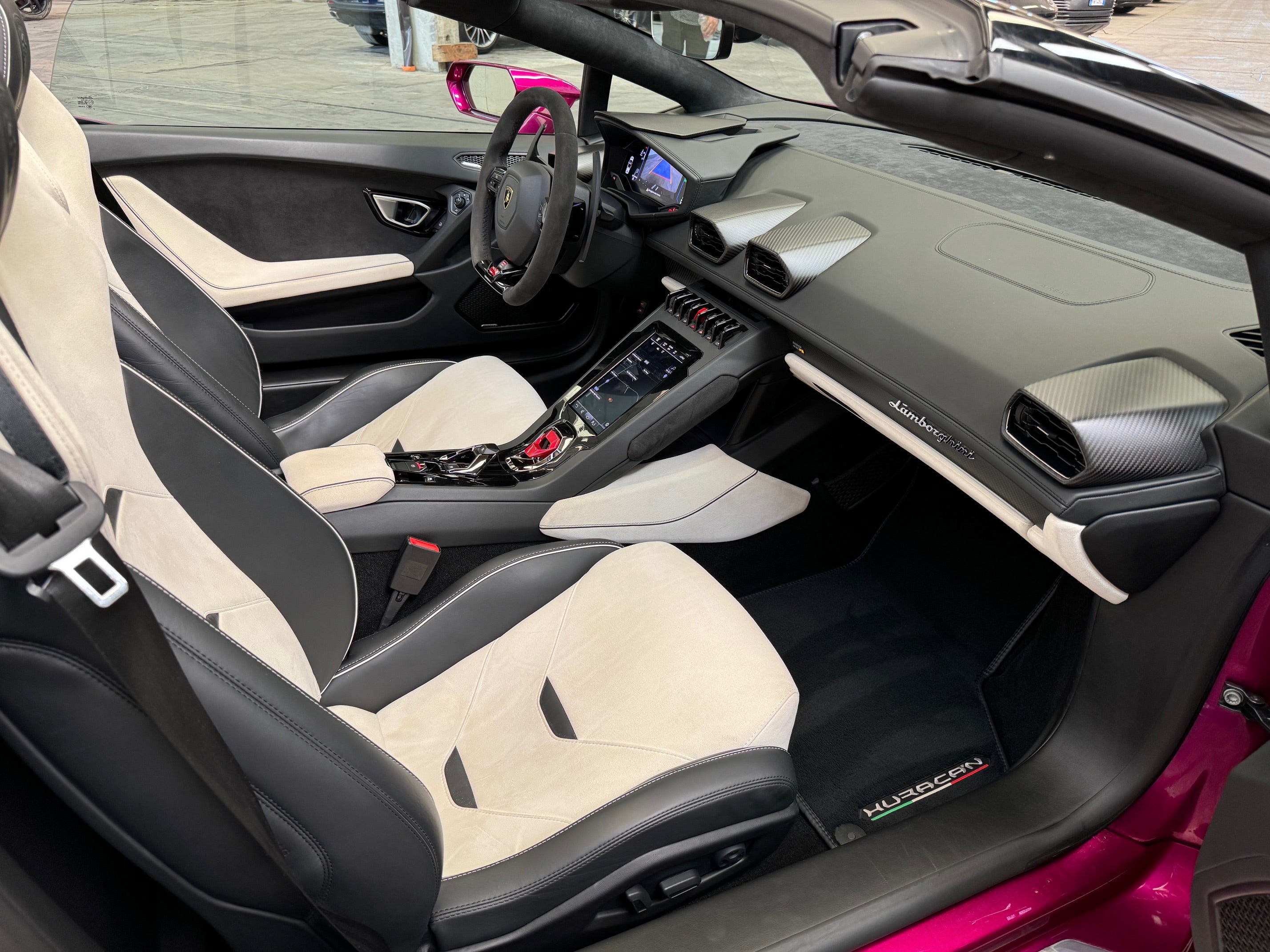 2022 Lamborghini Huracan EVO Spyder LP640-4