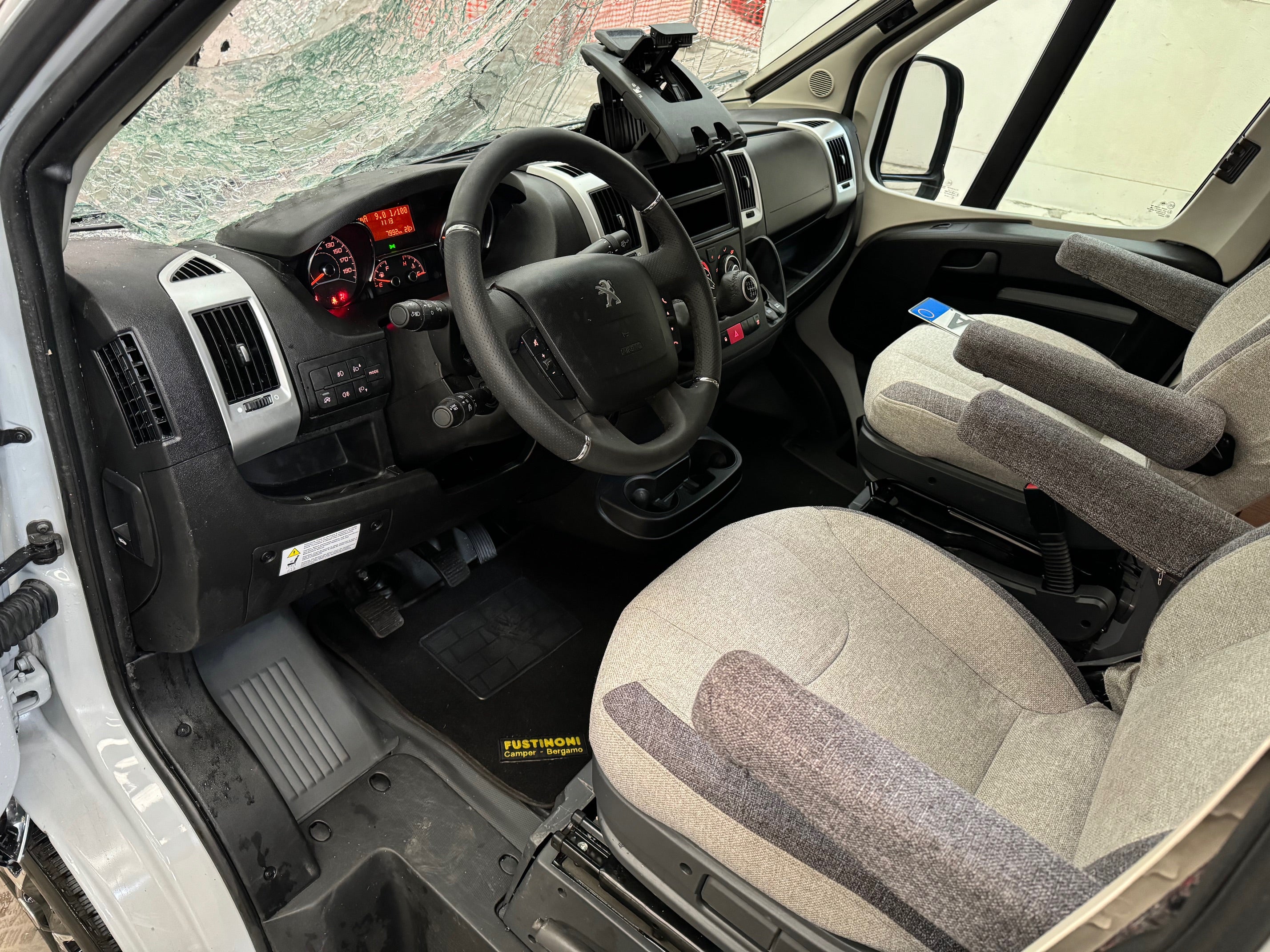 2024 Peugeot Knaus Boxlife 600 MQ