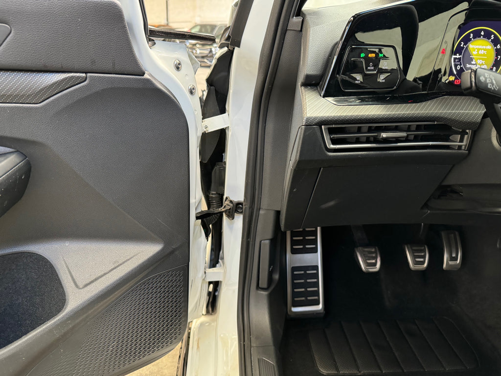 2023 Volkswagen Golf VIII 1.5 TSI ACT R-Line