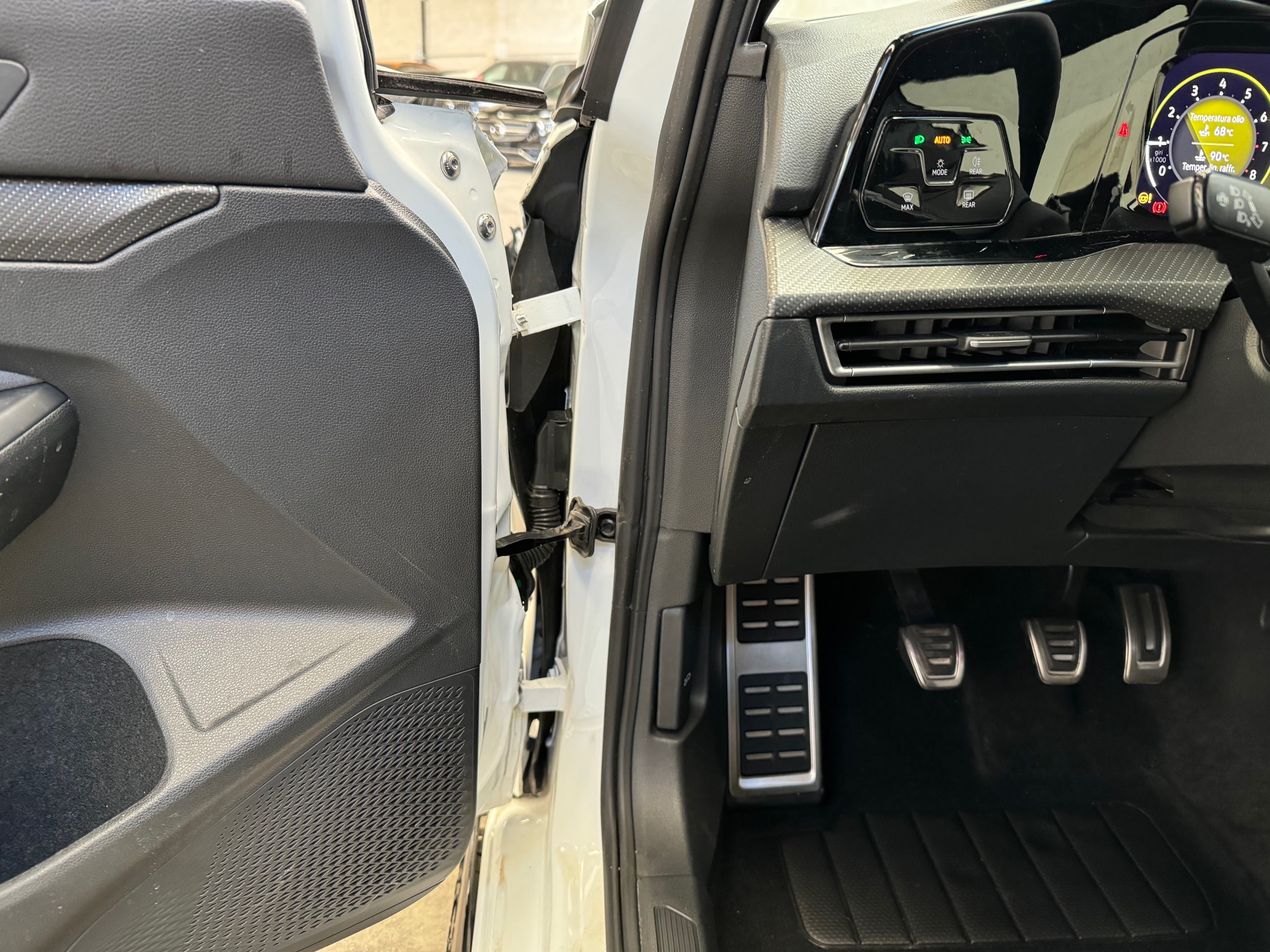 2023 Volkswagen Golf VIII 1.5 TSI ACT R-Line