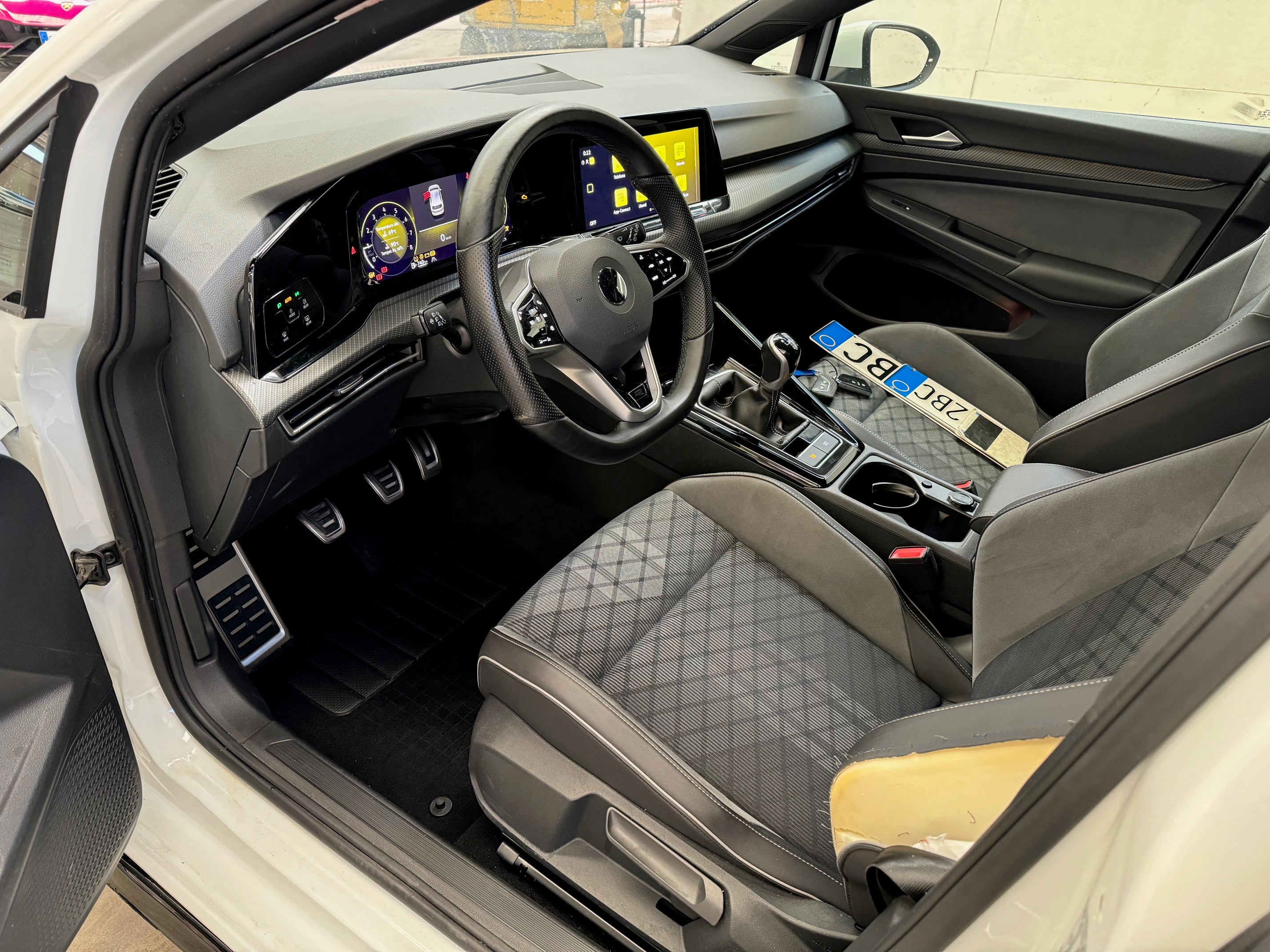 2023 Volkswagen Golf VIII 1.5 TSI ACT R-Line