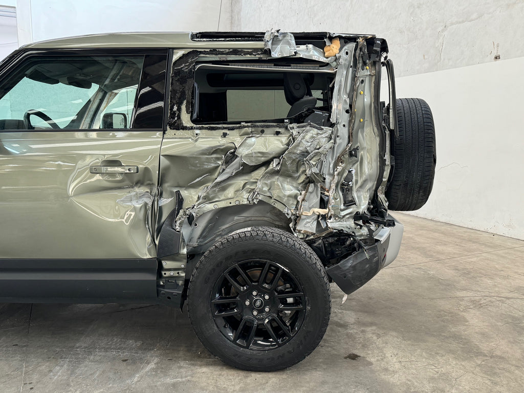 2023 Land Rover Defender 90 D200 X-Dynamic S