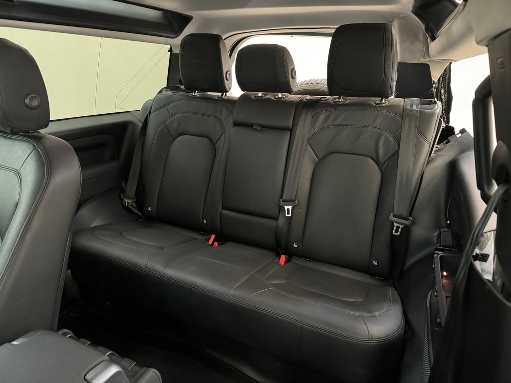 2023 Land Rover Defender 90 D200 X-Dynamic S