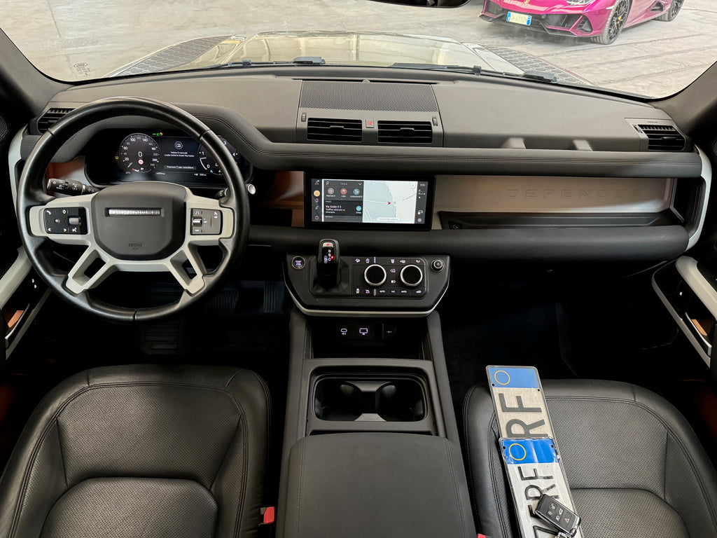 2023 Land Rover Defender 90 D200 X-Dynamic S