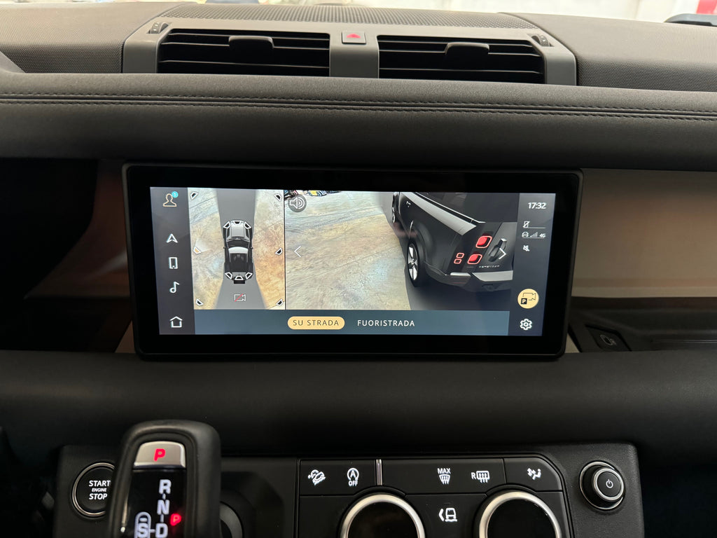 2023 Land Rover Defender 90 D200 X-Dynamic S