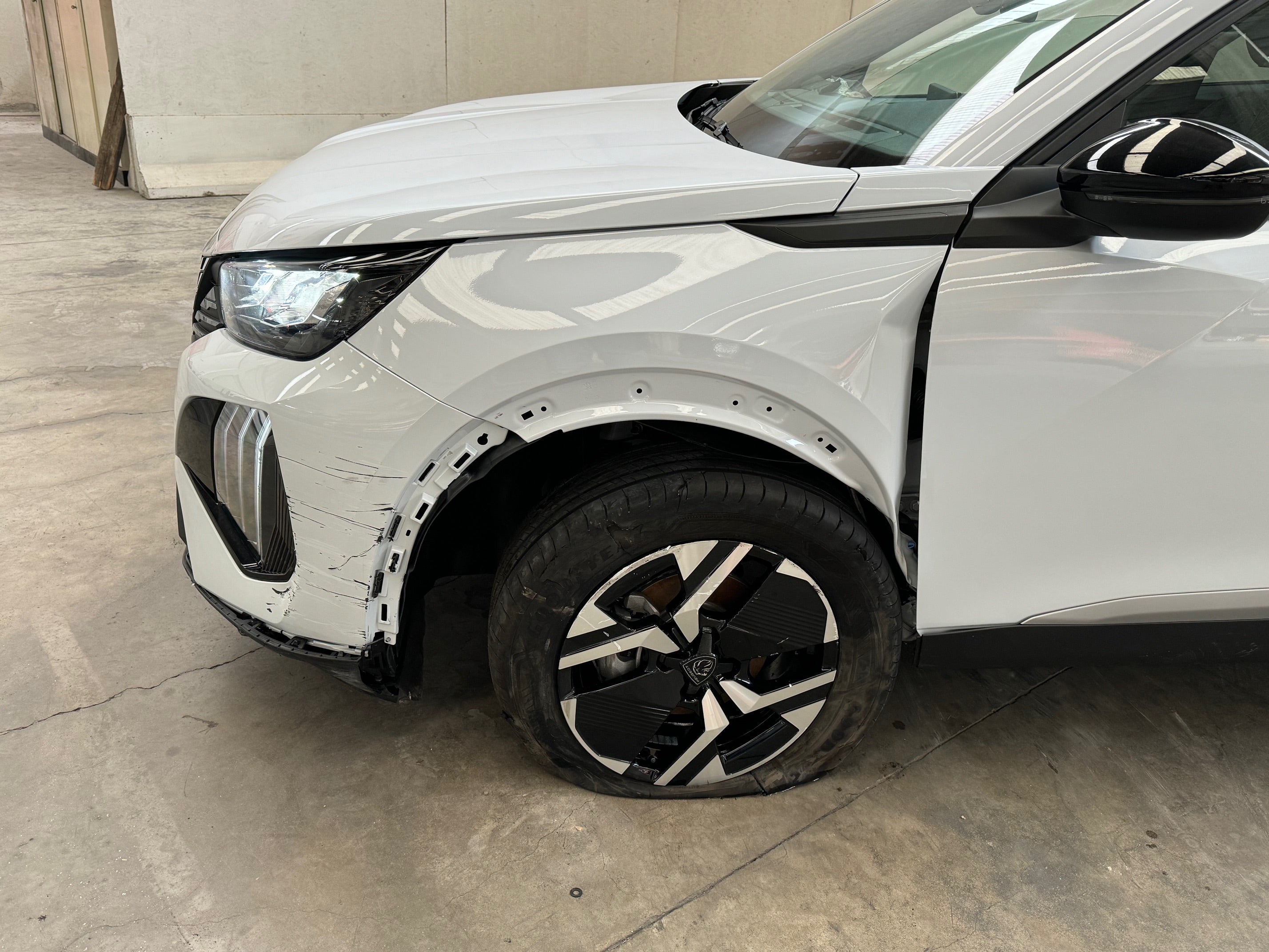 2025 Peugeot 2008 1.2 Puretech S&S EAT8 Allure