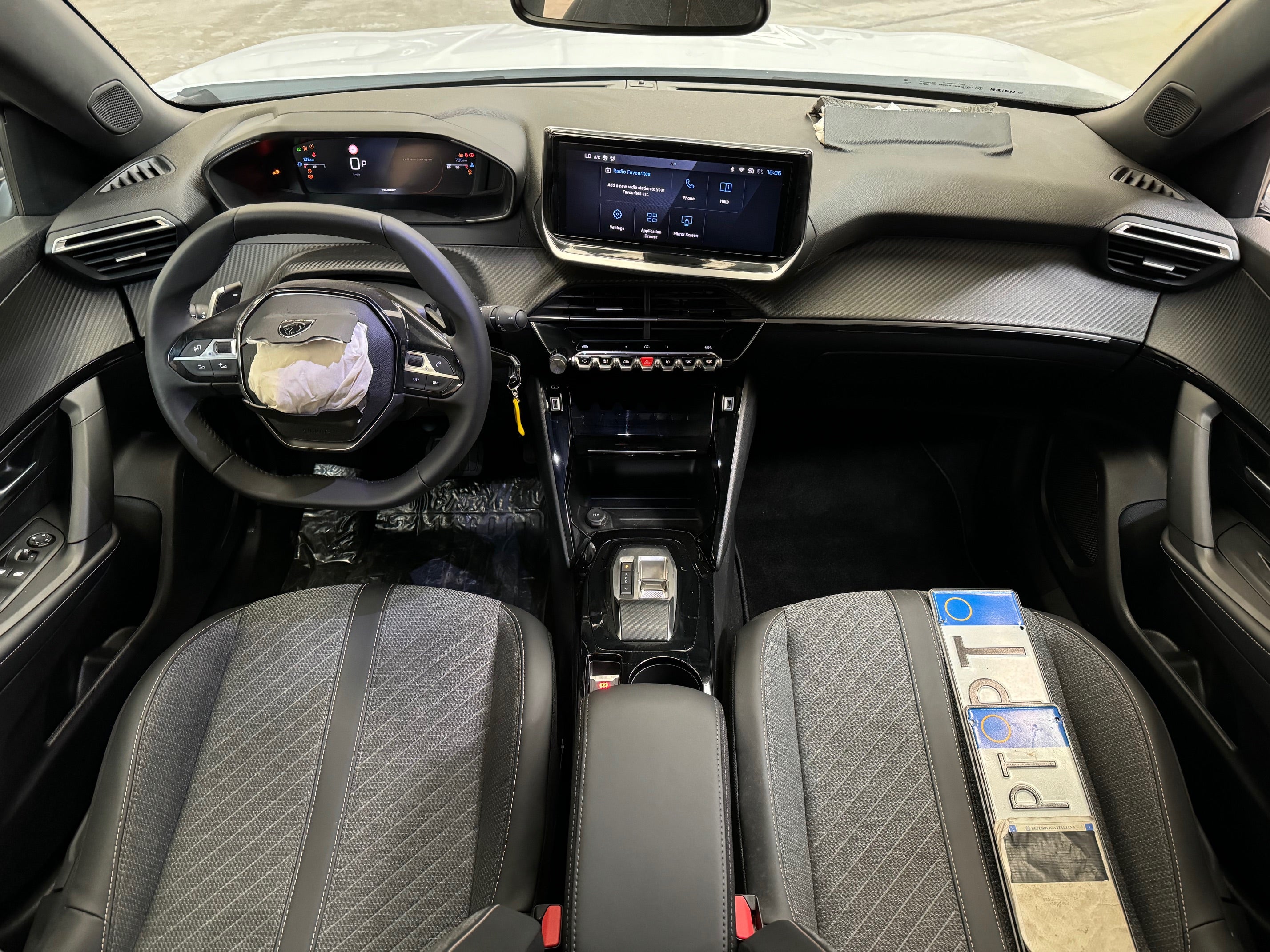 2025 Peugeot 2008 1.2 Puretech S&S EAT8 Allure