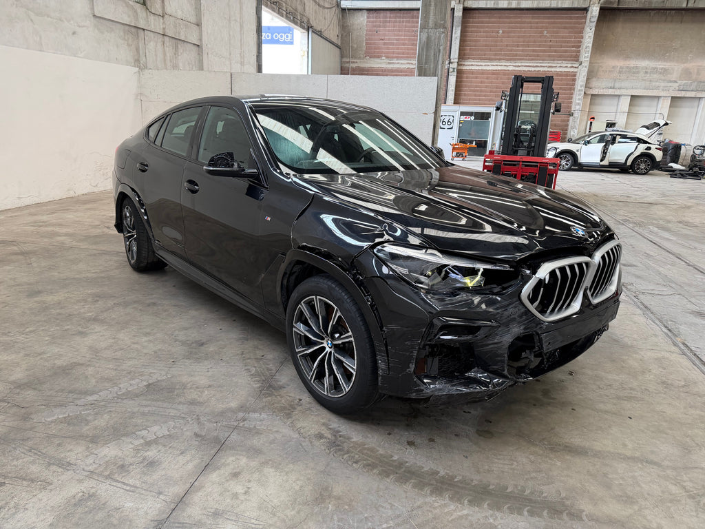 2023 BMW X6 xDrive30d M-Sport