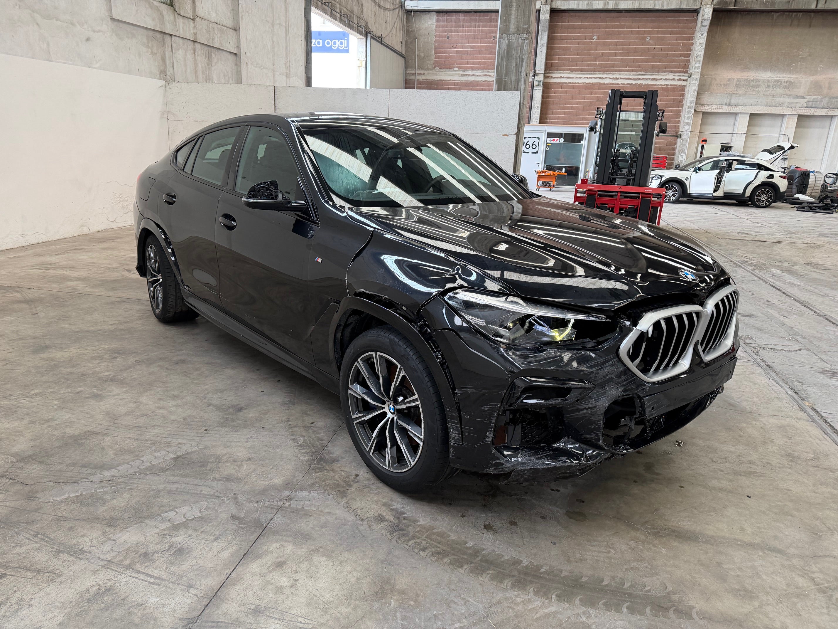 2023 BMW X6 xDrive30d M-Sport