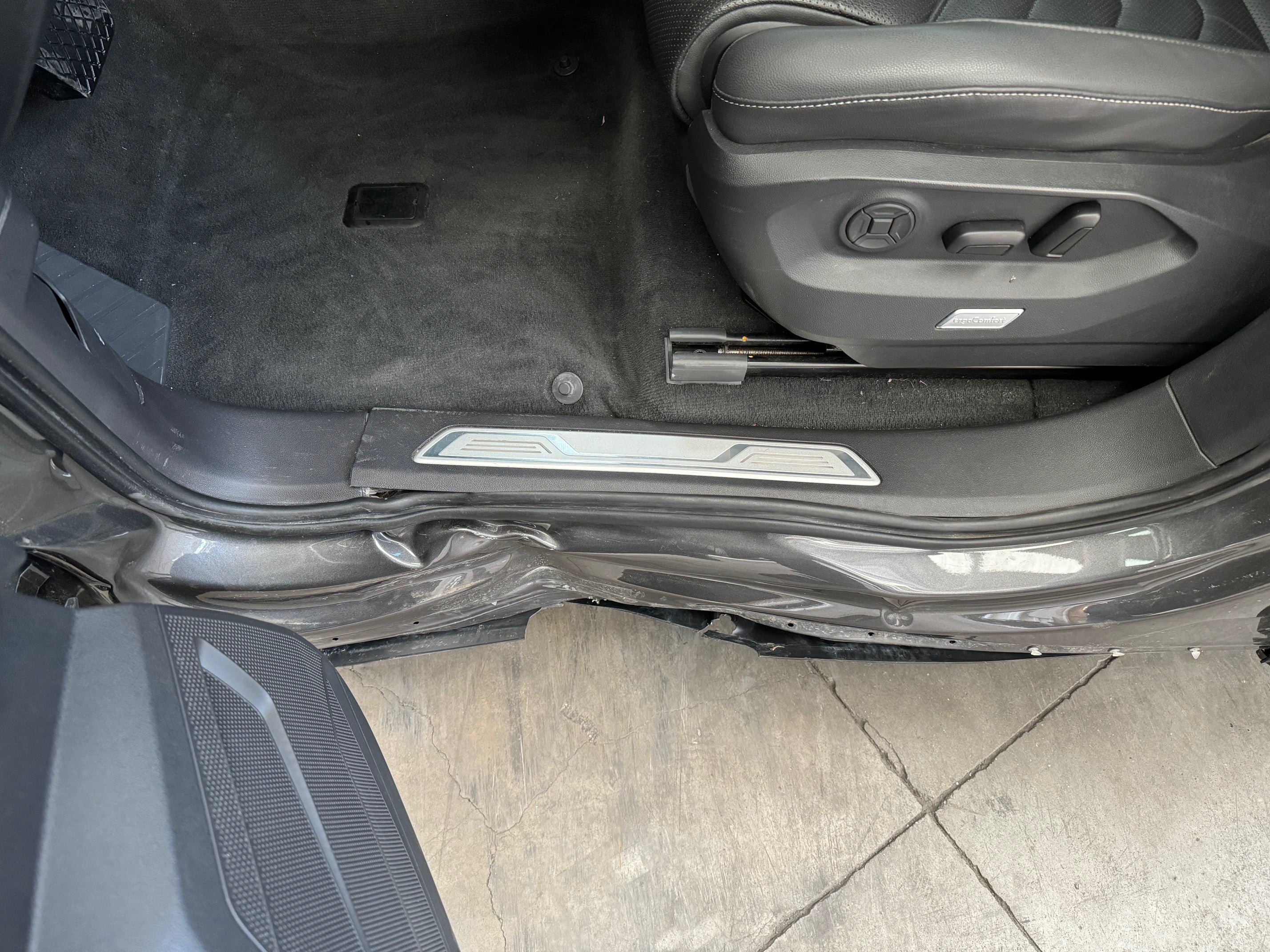 2020 Volkswagen Touareg 3.0 TDI 4Motion R-Line