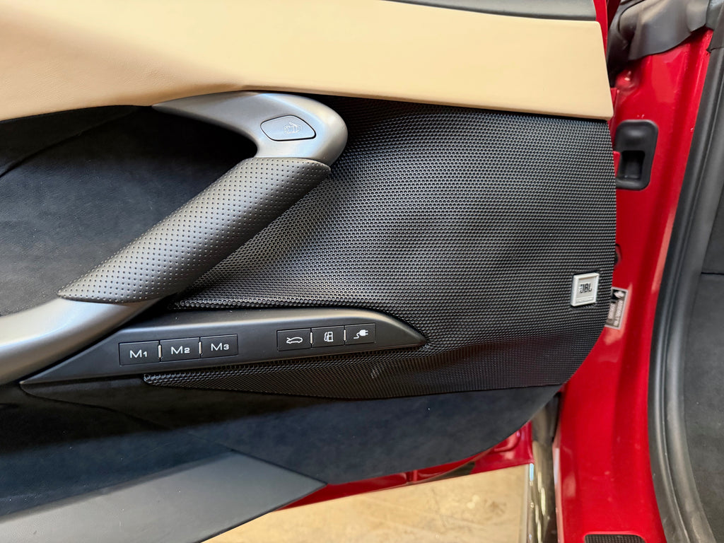 2024 Ferrari 296 GTS