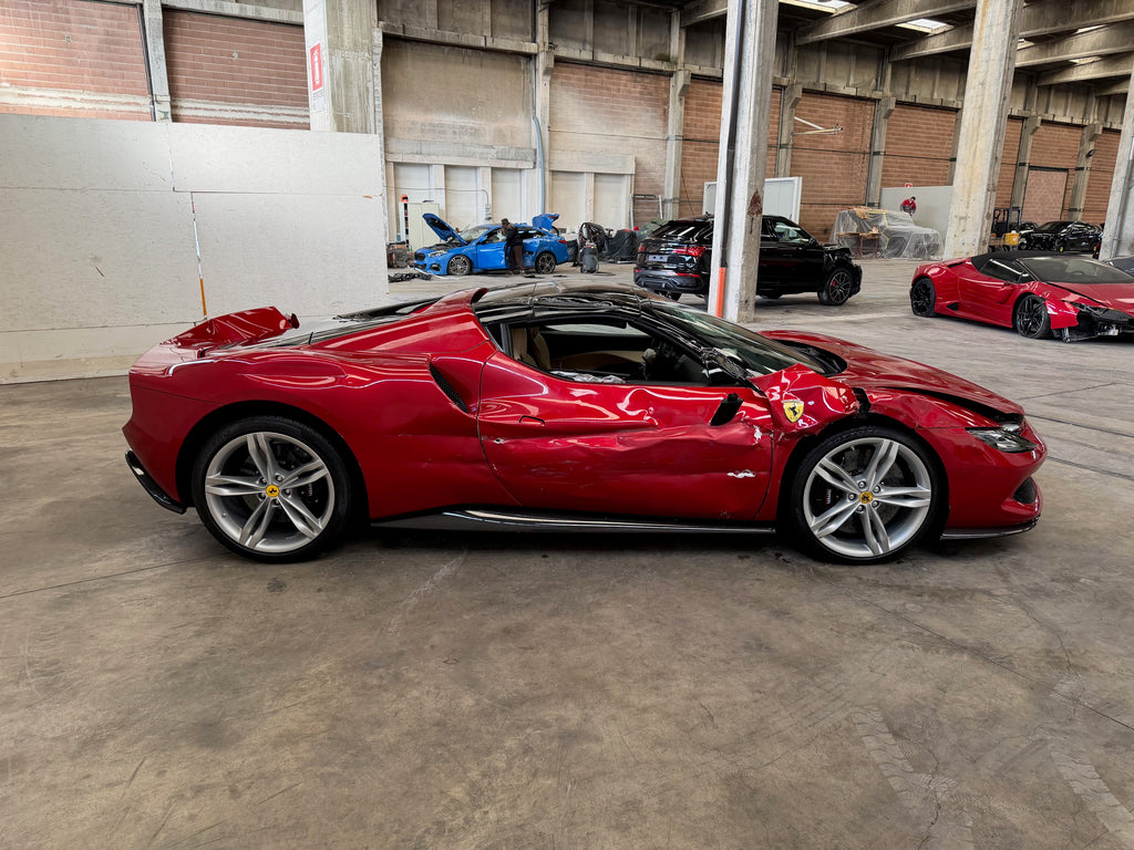 2024 Ferrari 296 GTS