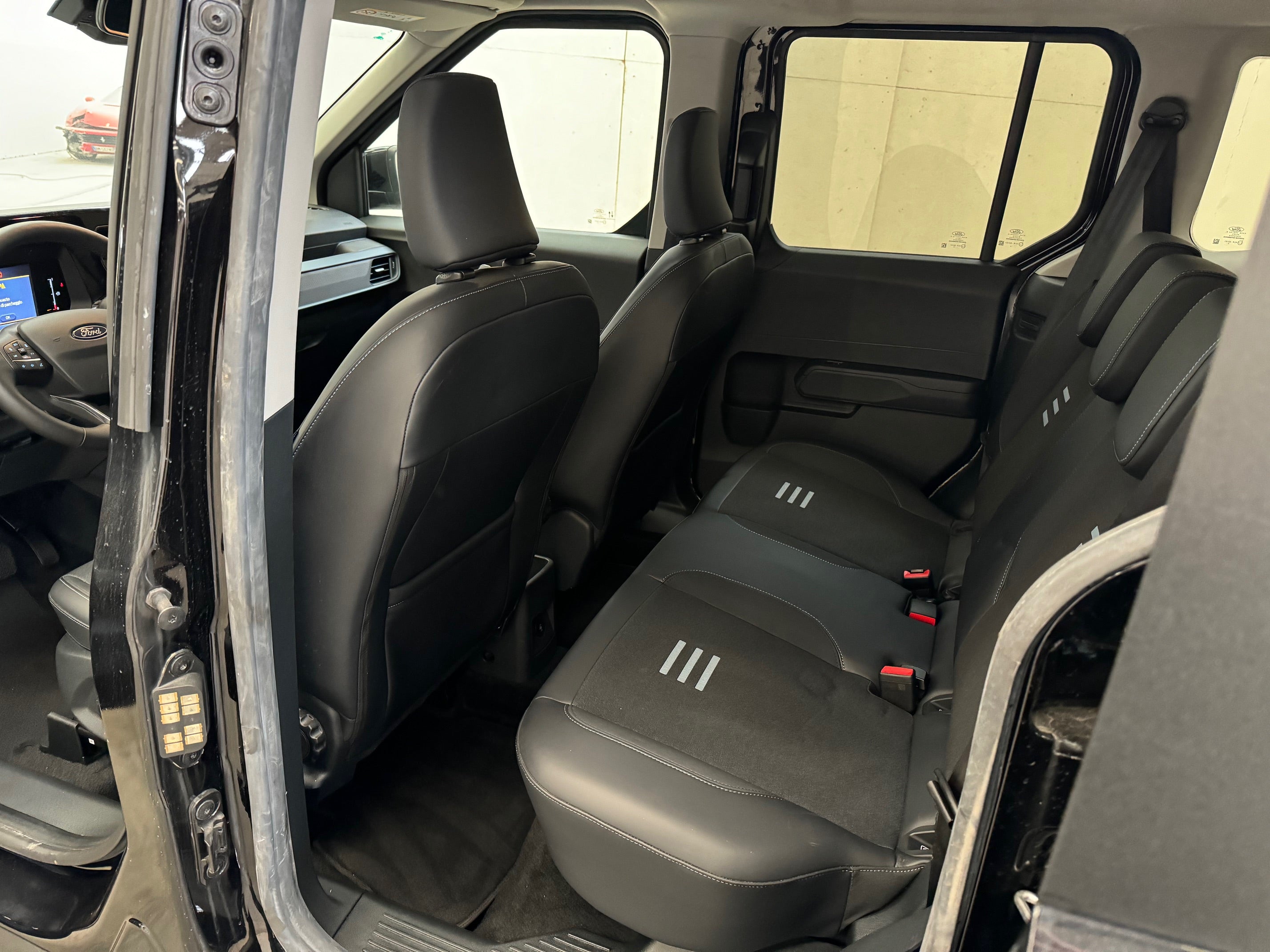 2024 Ford Tourneo Courier 1.0 EcoBoost Active Aut.