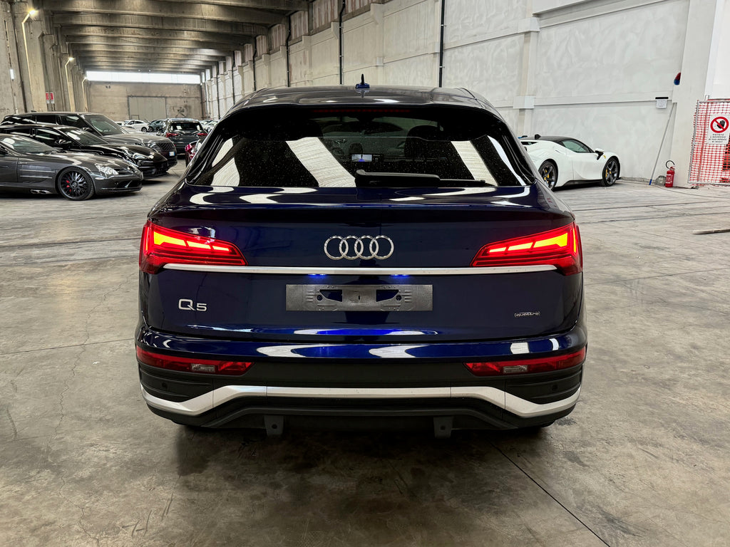 2024 Audi Q5 Sportback 40 TDI quattro S-Tronic S-Line