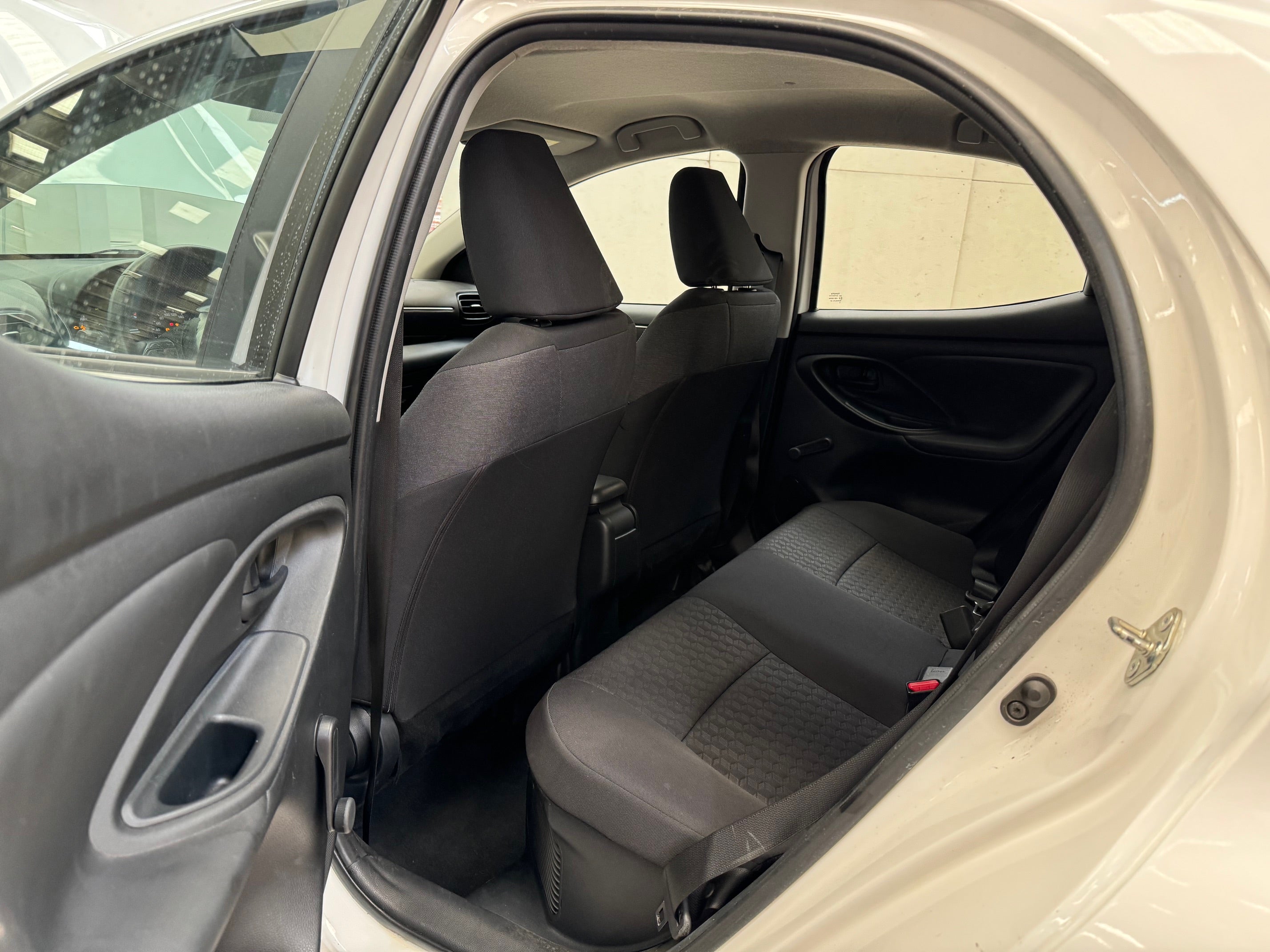 2022 Toyota Yaris 1.5 Hybrid Aut. Business