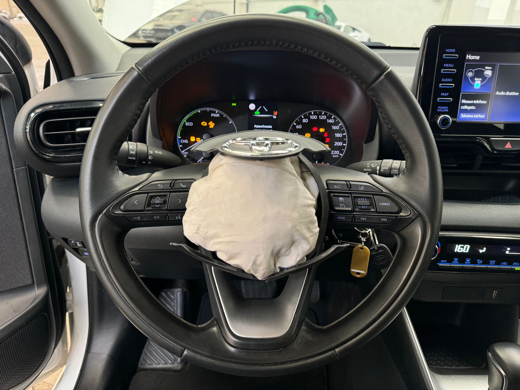 2022 Toyota Yaris 1.5 Hybrid Aut. Business