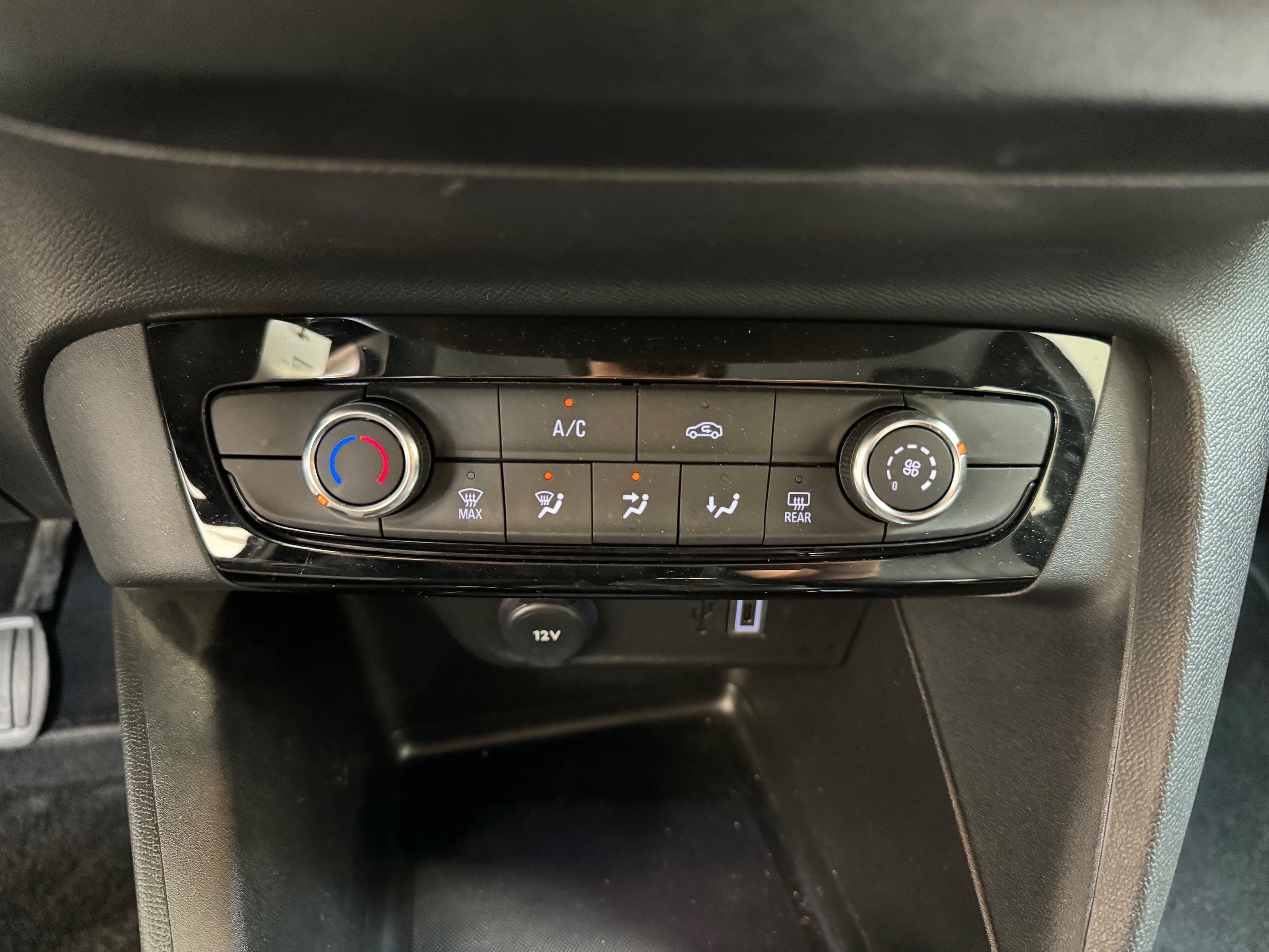 2024 Opel Corsa 1.2 GS Line