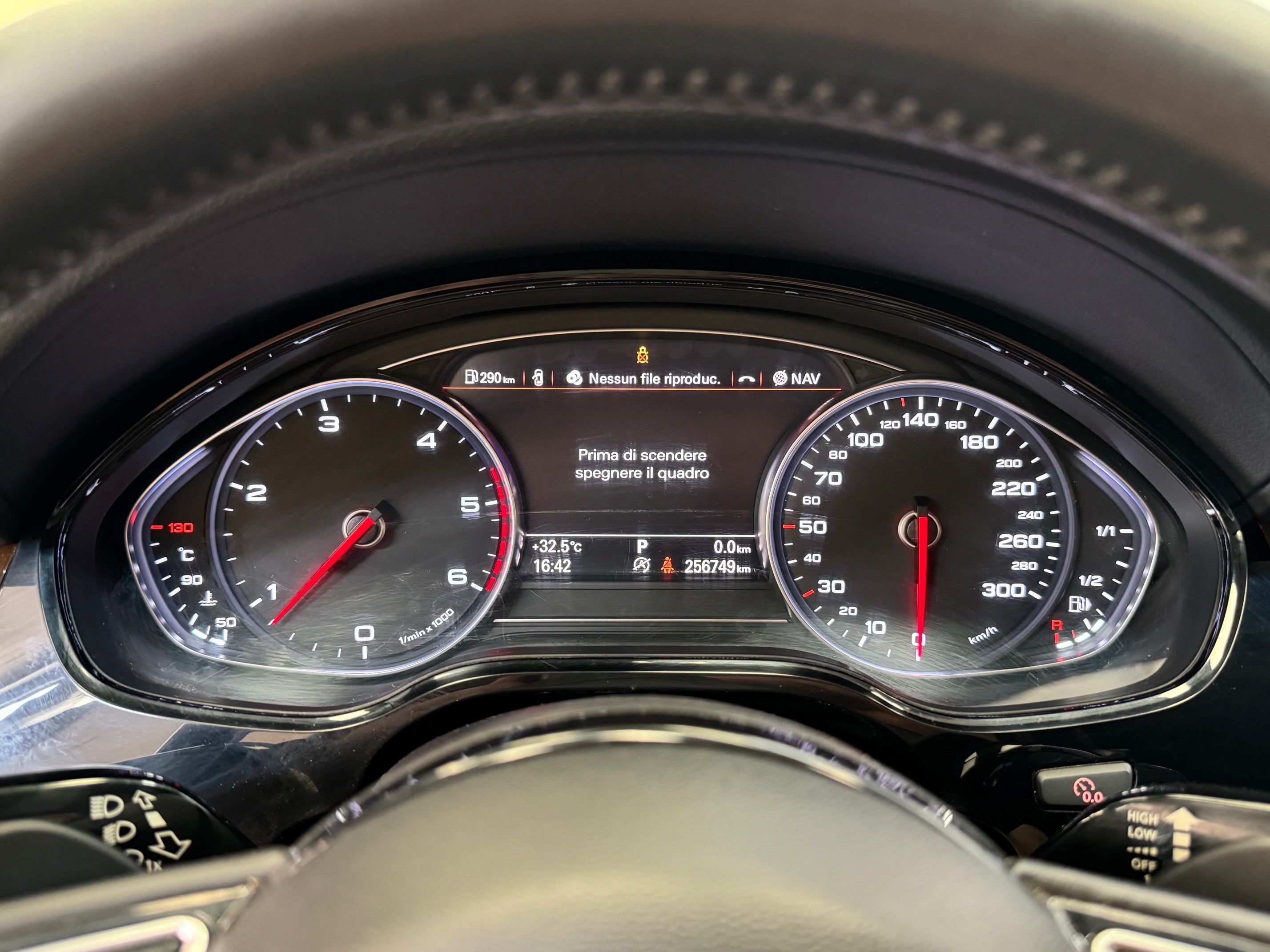 2016 Audi A8 3.0 TDI quattro tiptronic