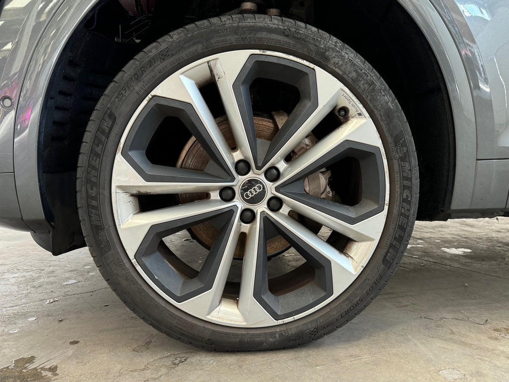 2021 Audi Q5 Sportback 40 TDI quattro S-Tronic S-Line Plus