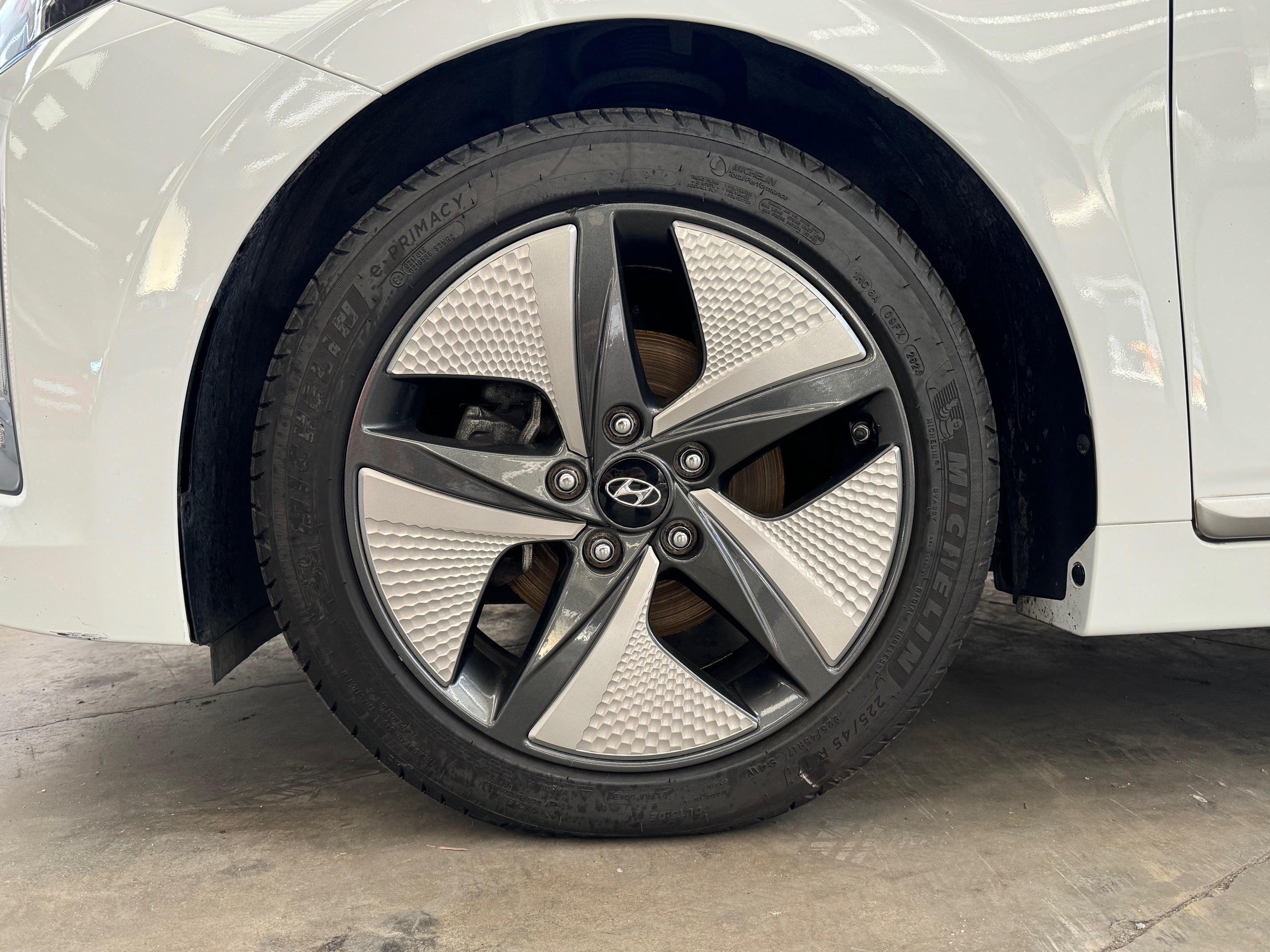 2022 Hyundai Ioniq 1.6 Hybrid DCT Tech