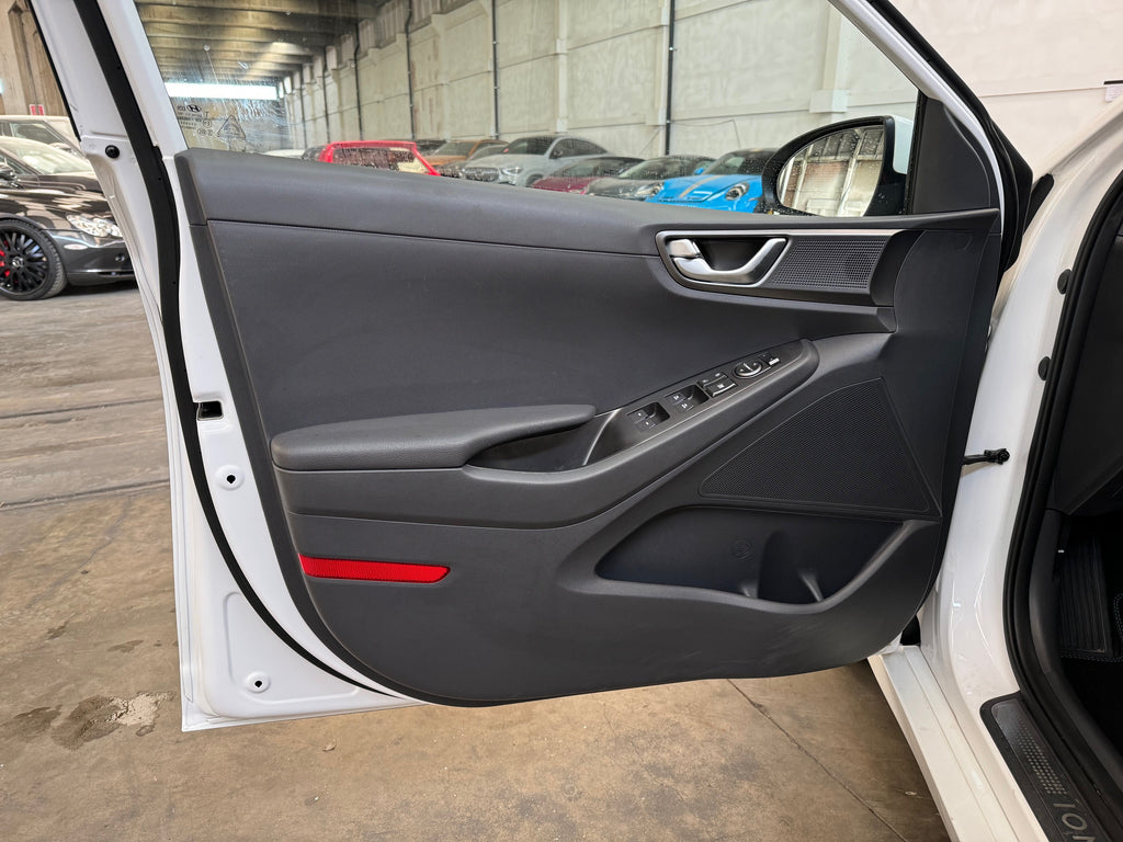 2022 Hyundai Ioniq 1.6 Hybrid DCT Tech