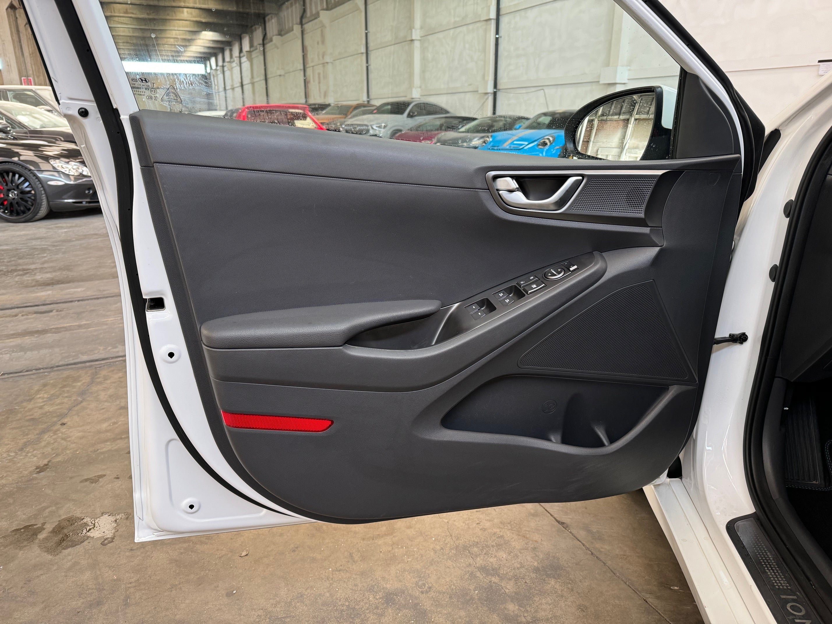 2022 Hyundai Ioniq 1.6 Hybrid DCT Tech