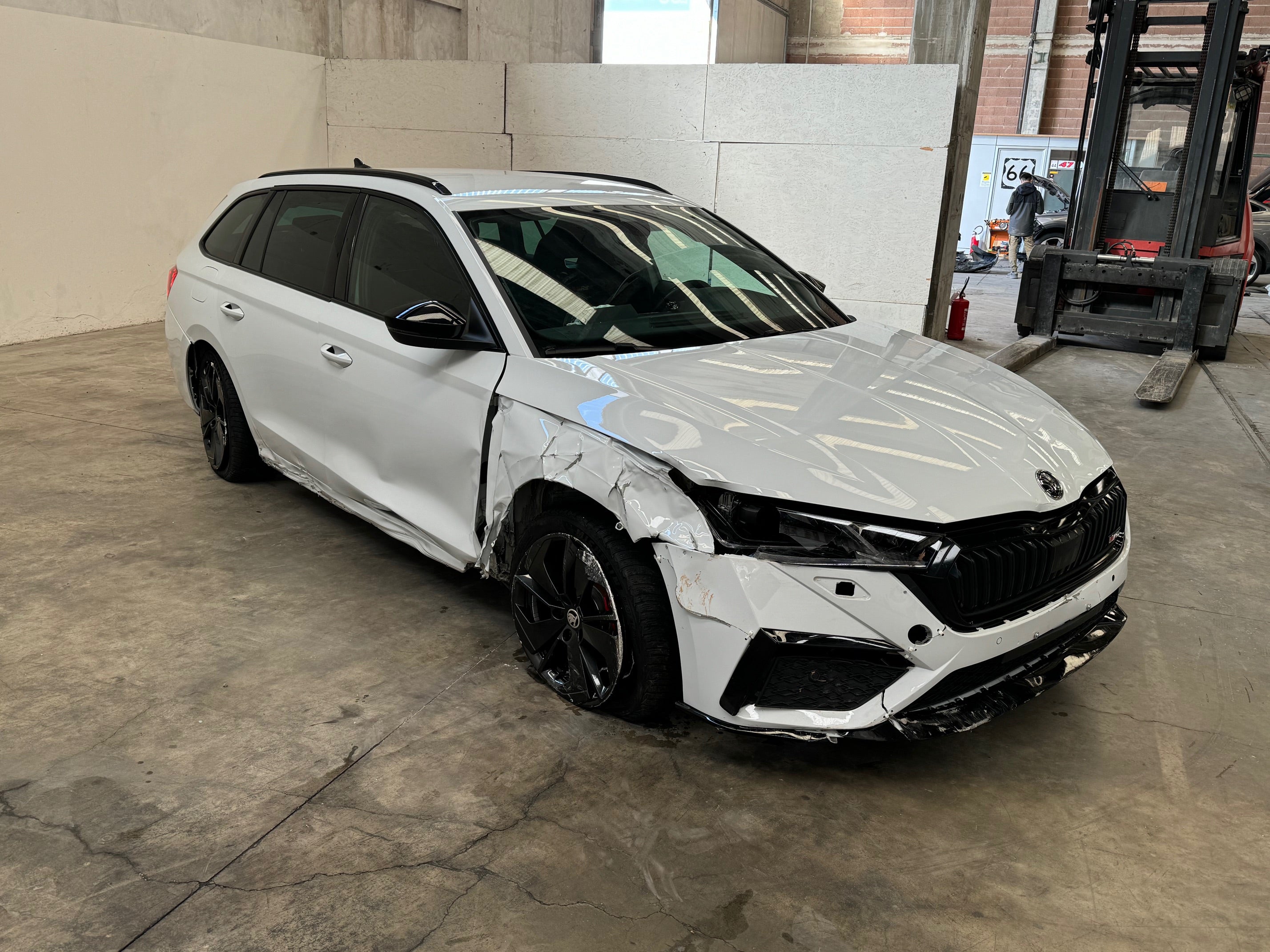 2023 Skoda Octavia RS 2.0 TDI DSG 200hp