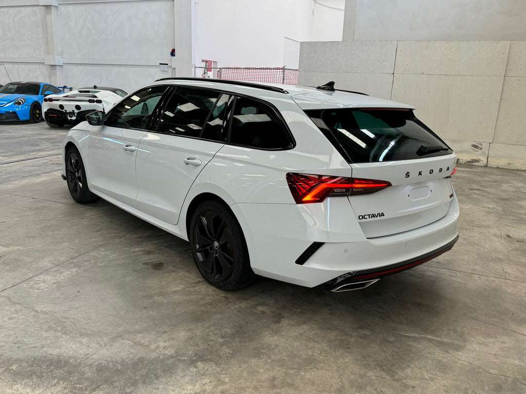 2023 Skoda Octavia RS 2.0 TDI DSG 200hp