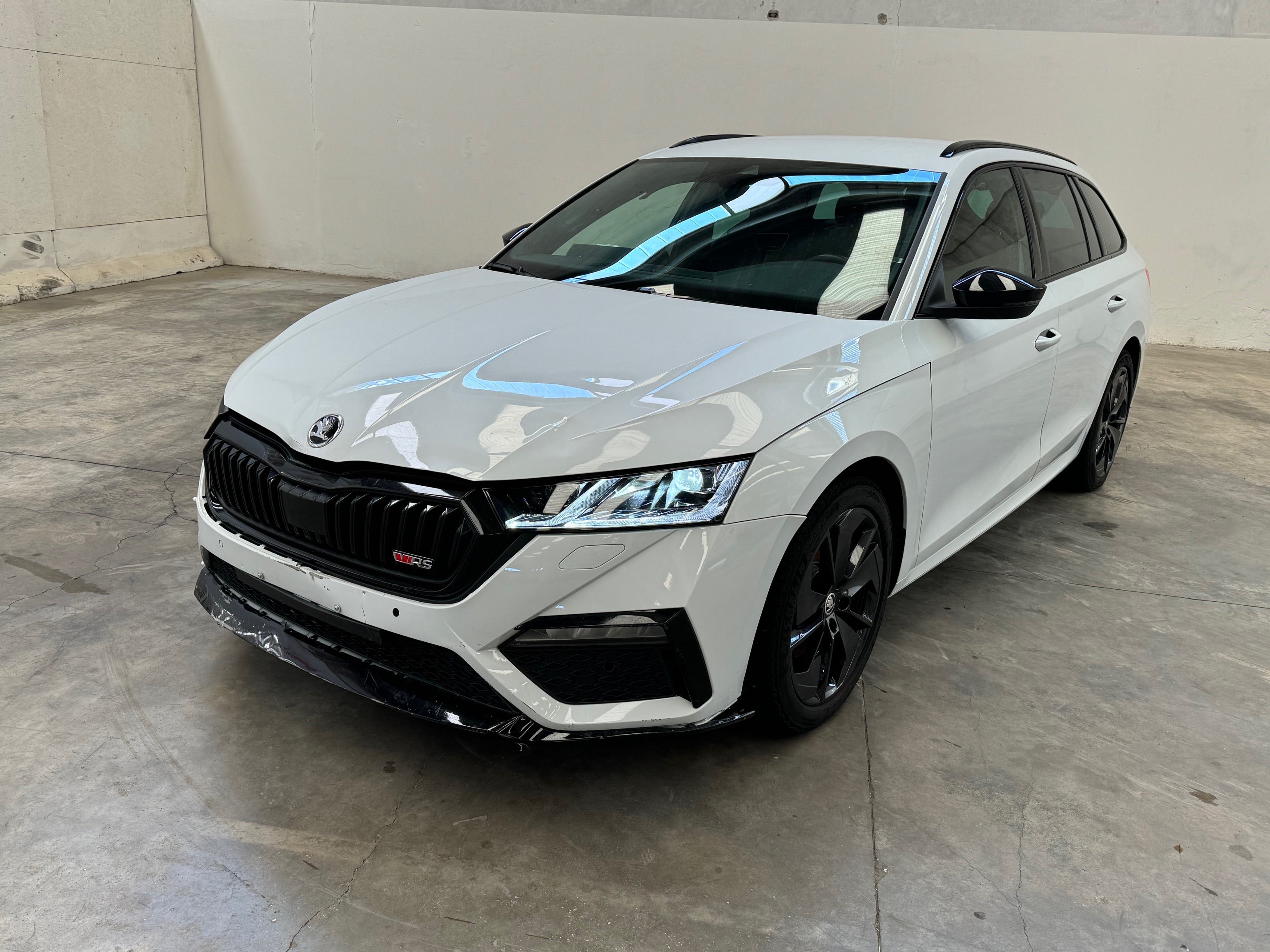 2023 Skoda Octavia RS 2.0 TDI DSG 200hp