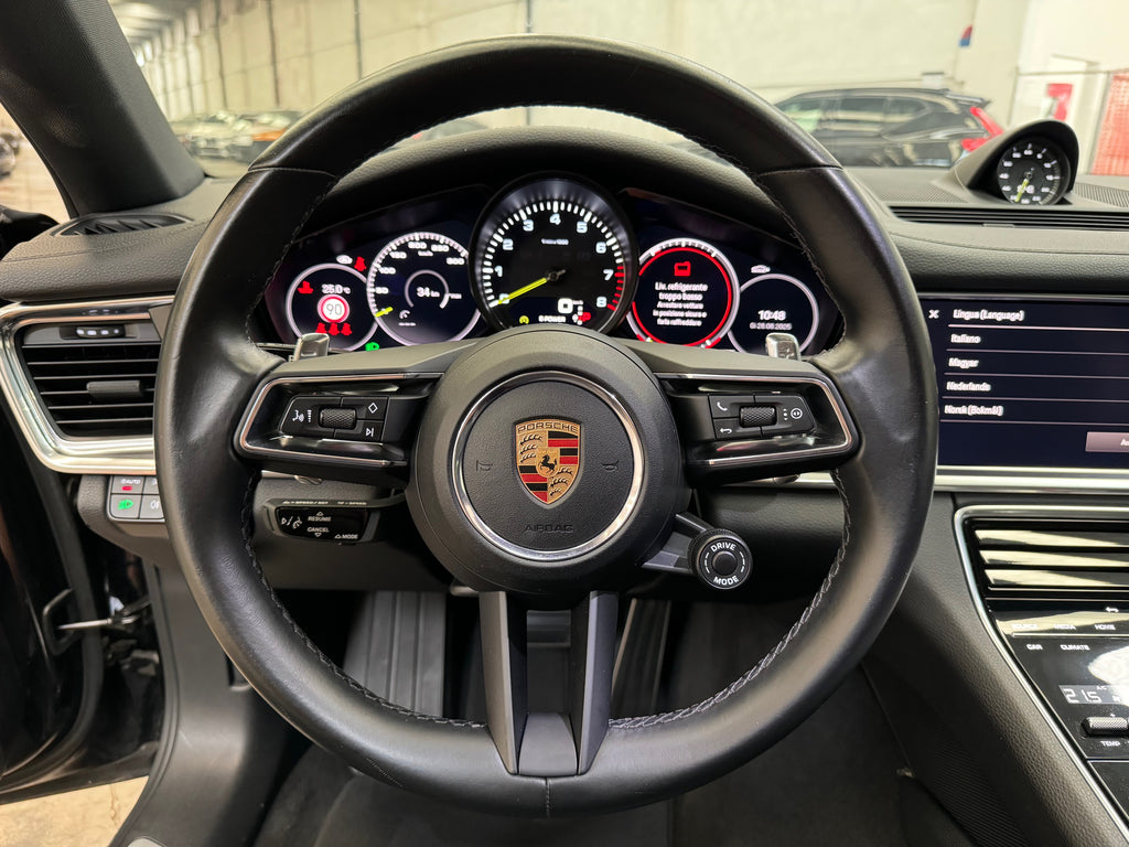 2022 Porsche Panamera Sport Turismo 4 E-Hybrid Restyling