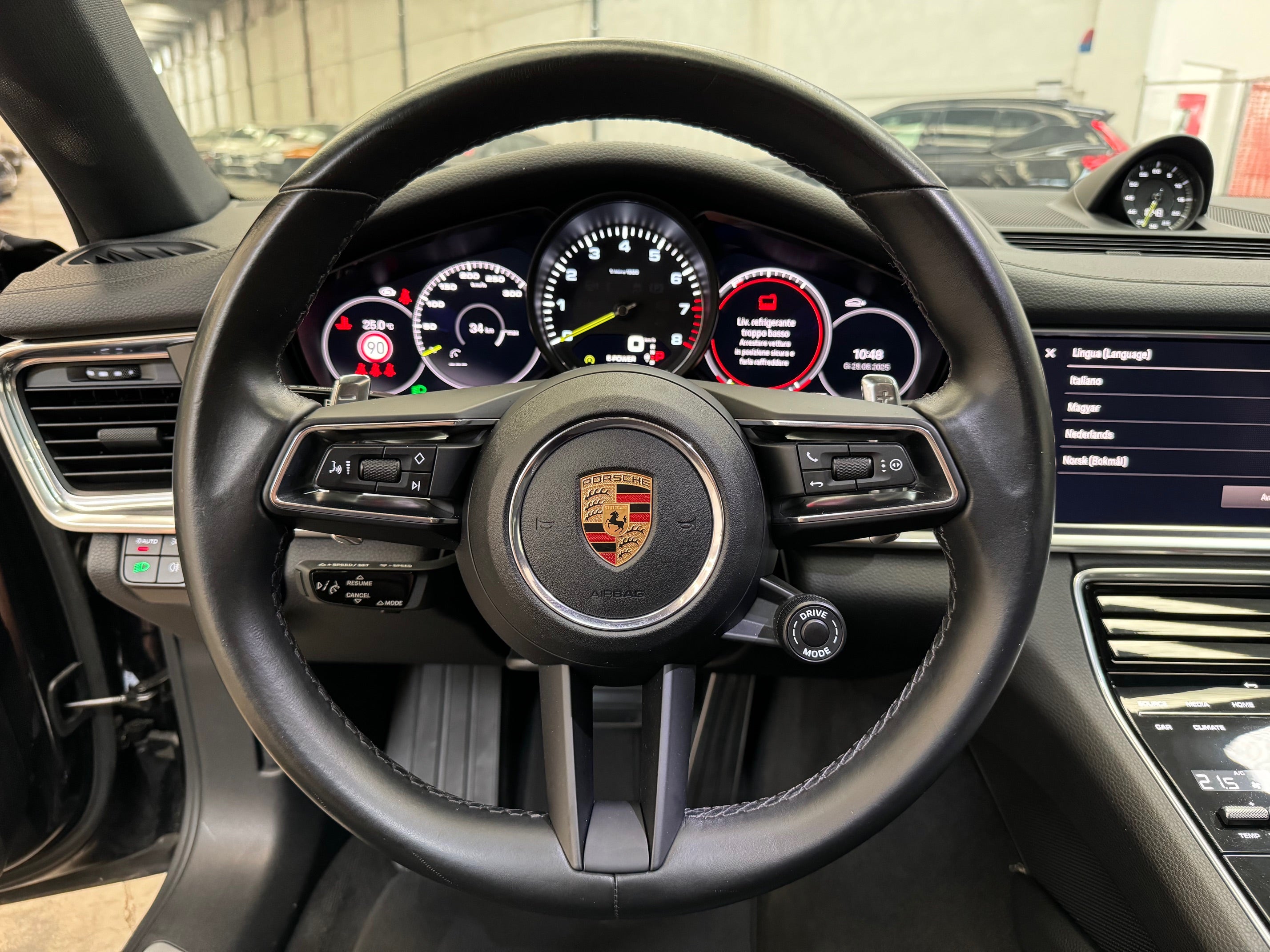 2022 Porsche Panamera Sport Turismo 4 E-Hybrid Restyling